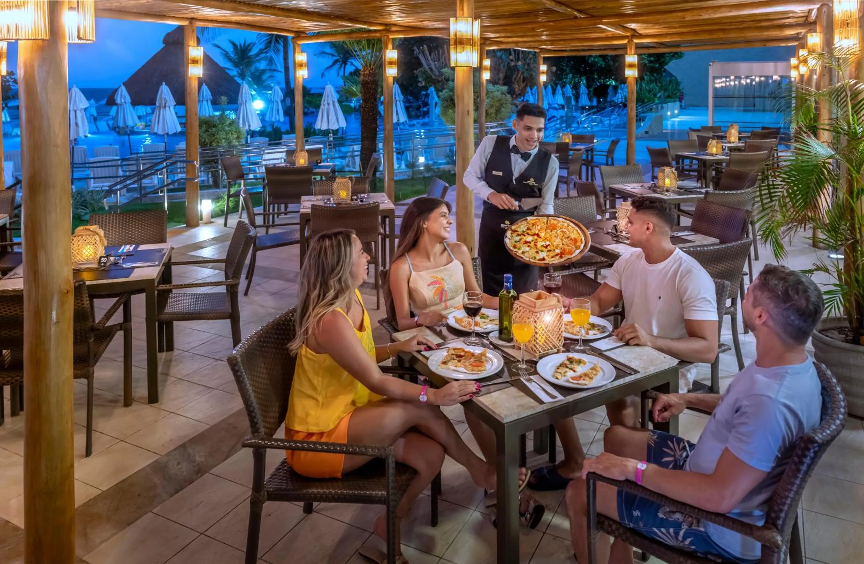Restaurant/places to eat in Serhs Natal Grand Hotel & Resort