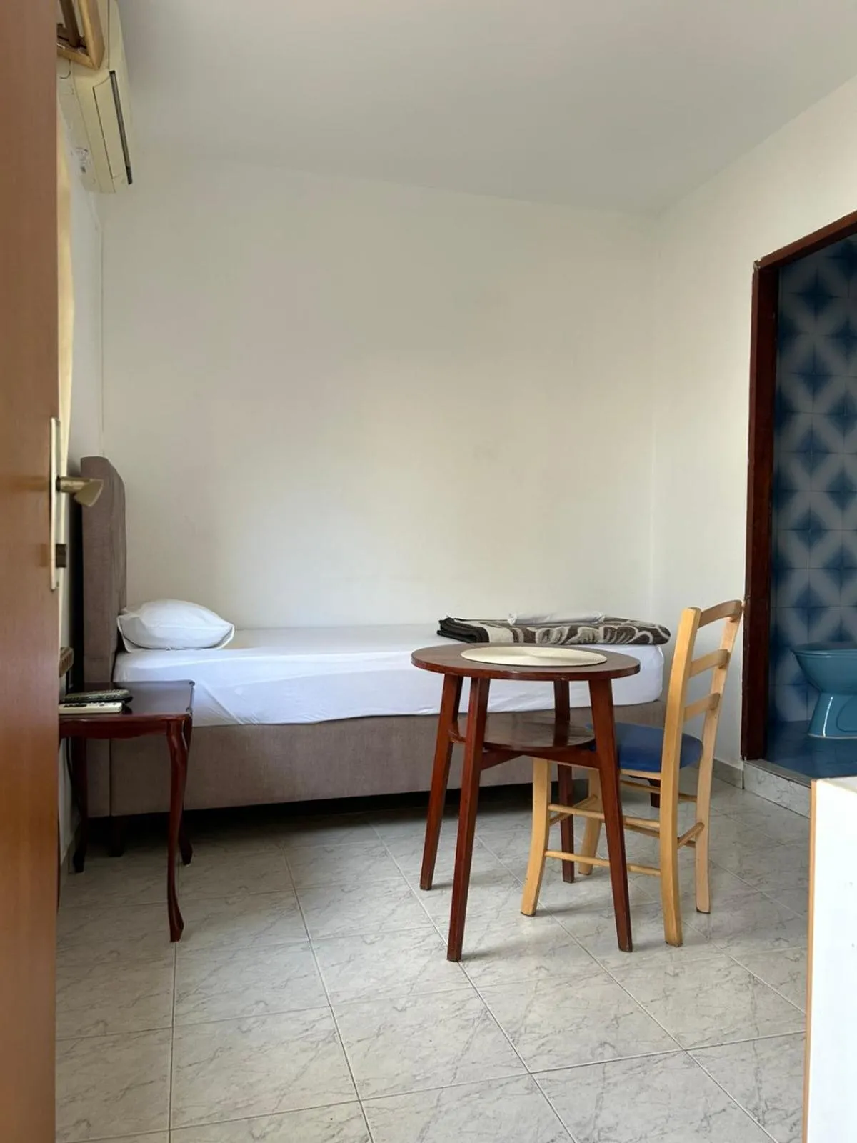 Bedroom, Bed in Apartments and Room MV