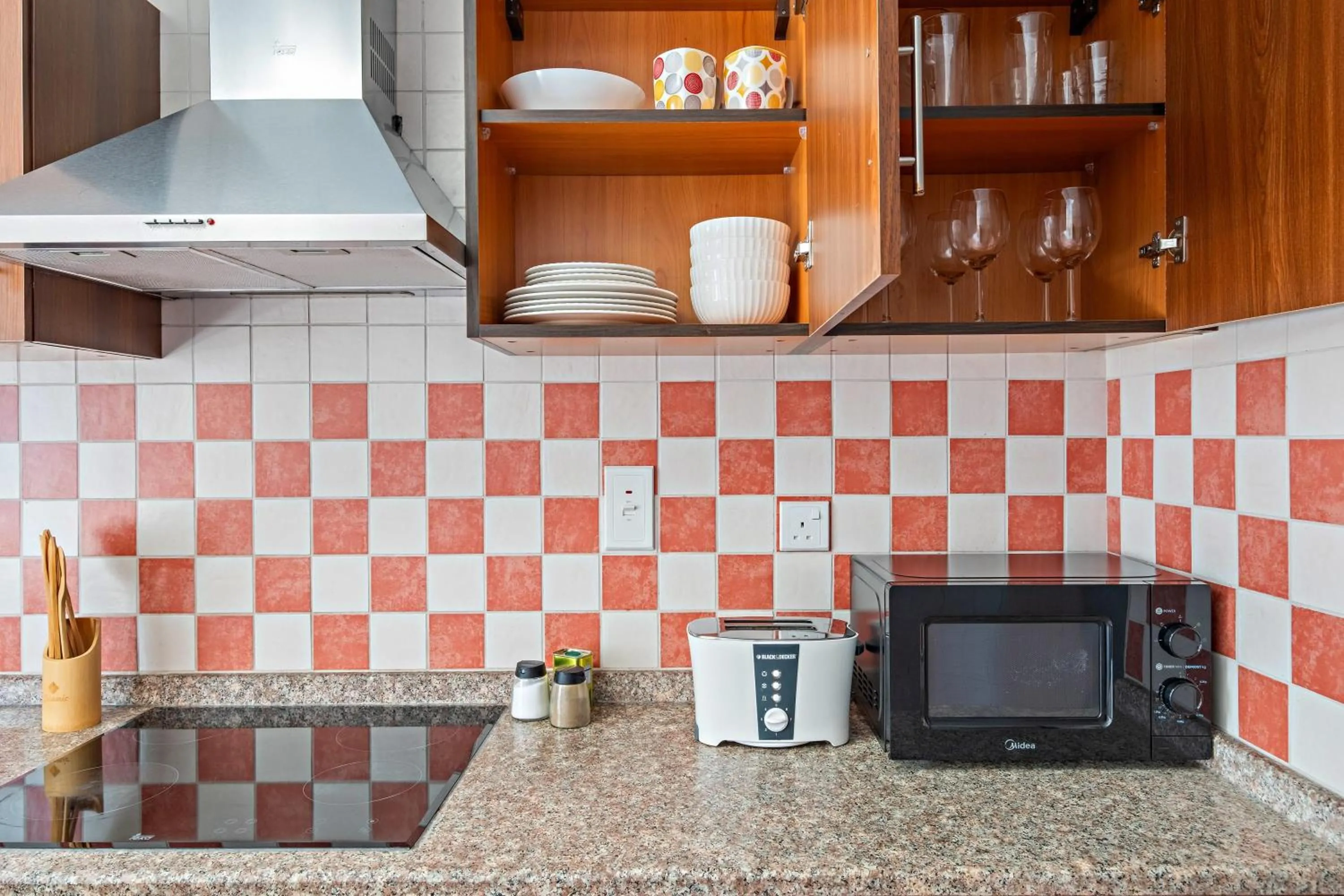 Kitchen or kitchenette in Silkhaus High Floor 1 BDR with Metro Nearby