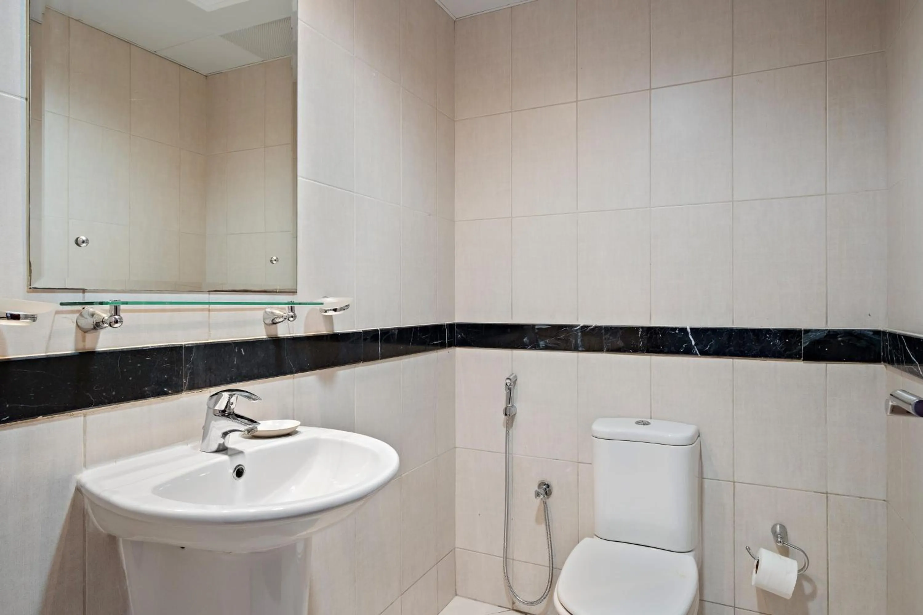 Bathroom in Silkhaus High Floor 1 BDR with Metro Nearby