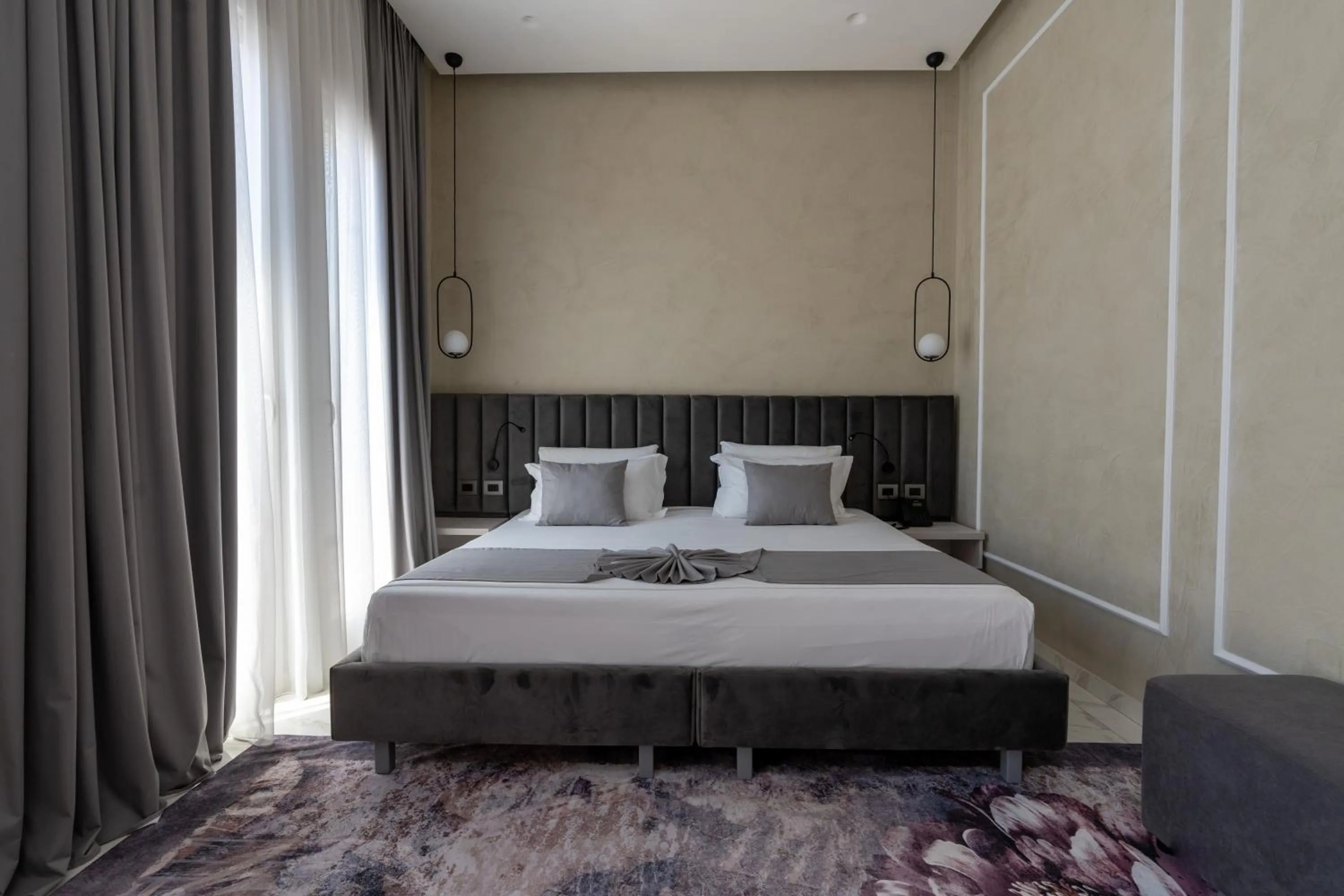 Bed in Hotel Plaza Berat