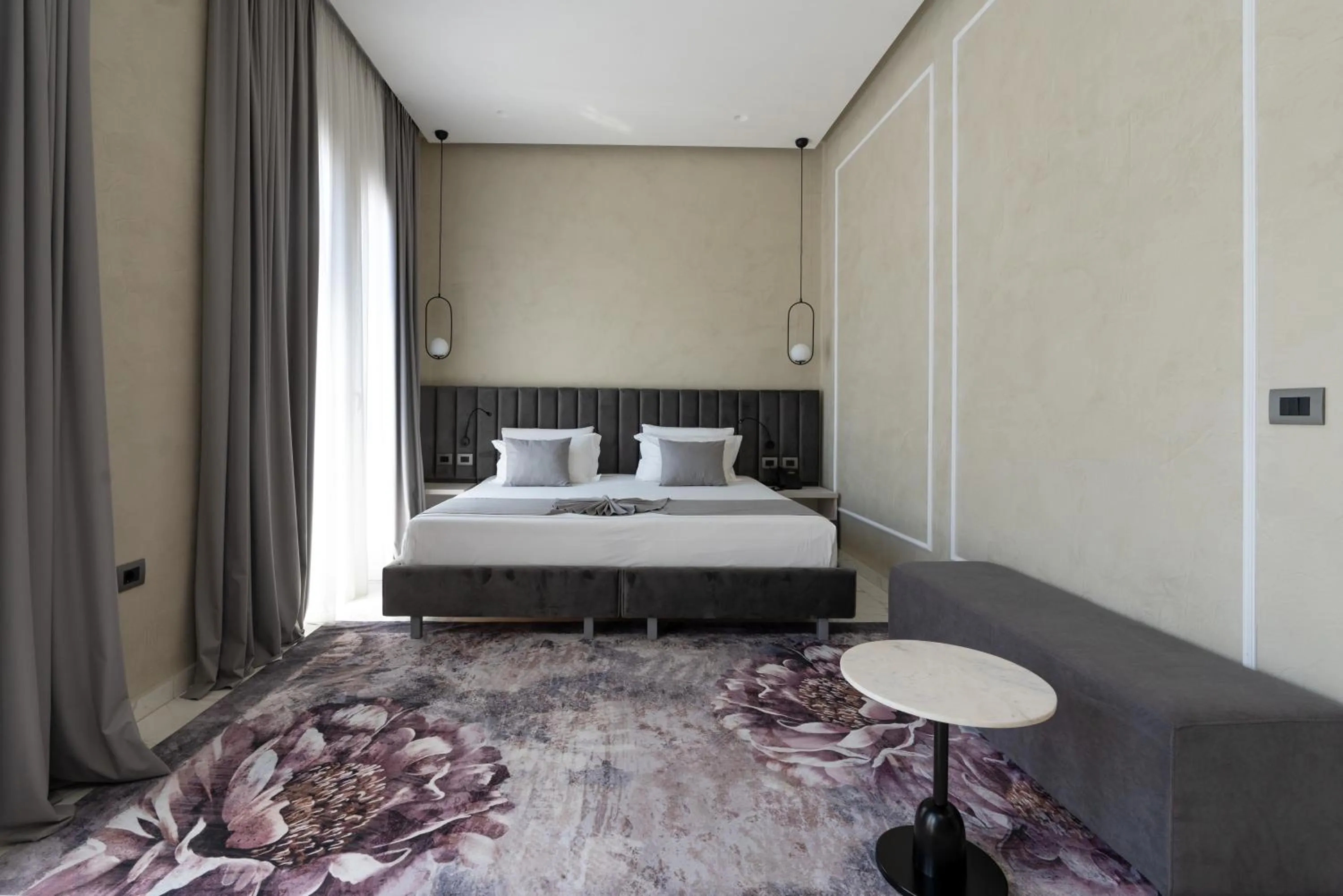 Bed in Hotel Plaza Berat