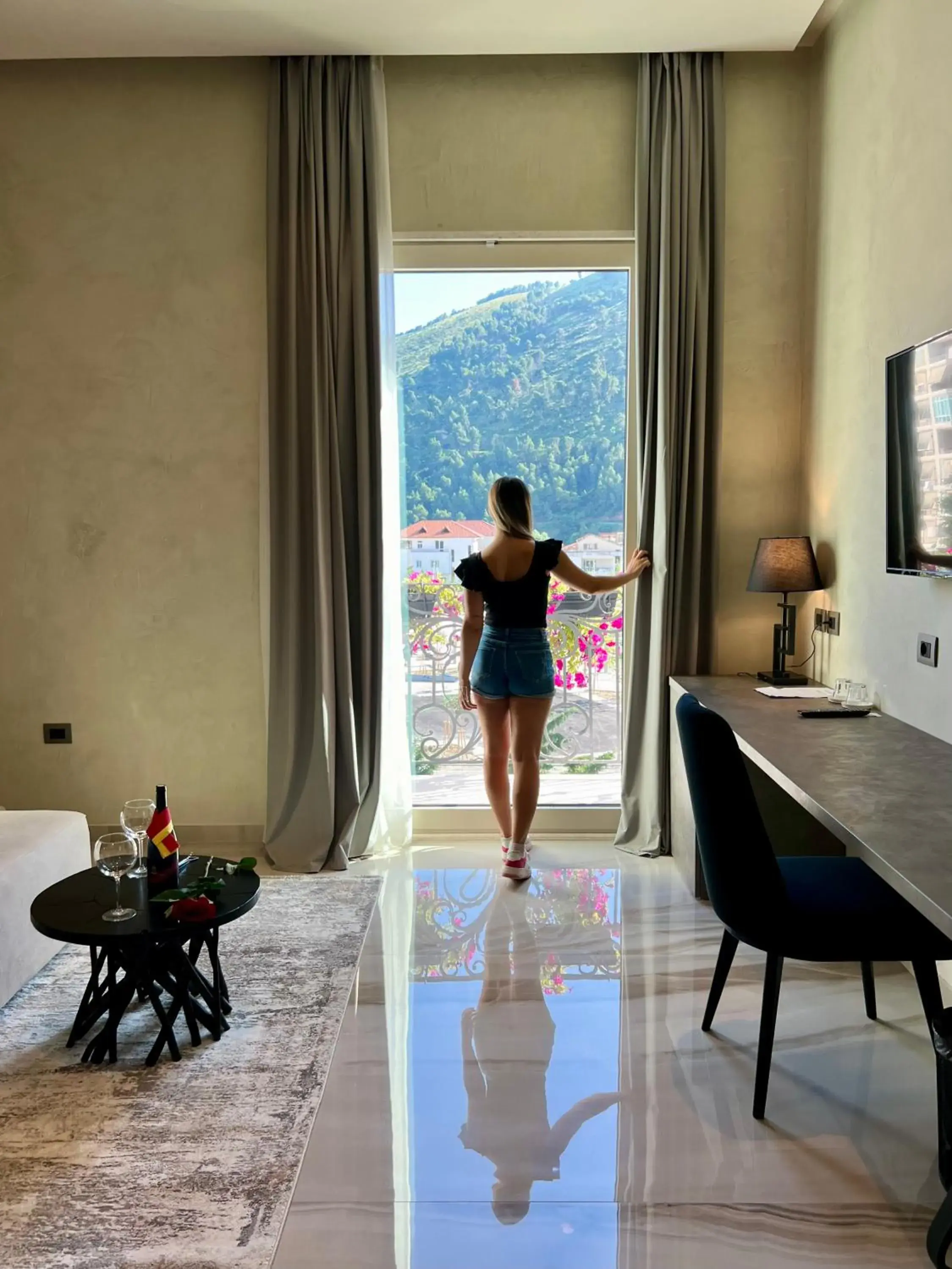 Deluxe Junior Suite in Hotel Plaza Berat Deluxe Junior Suite in Hotel Plaza Berat