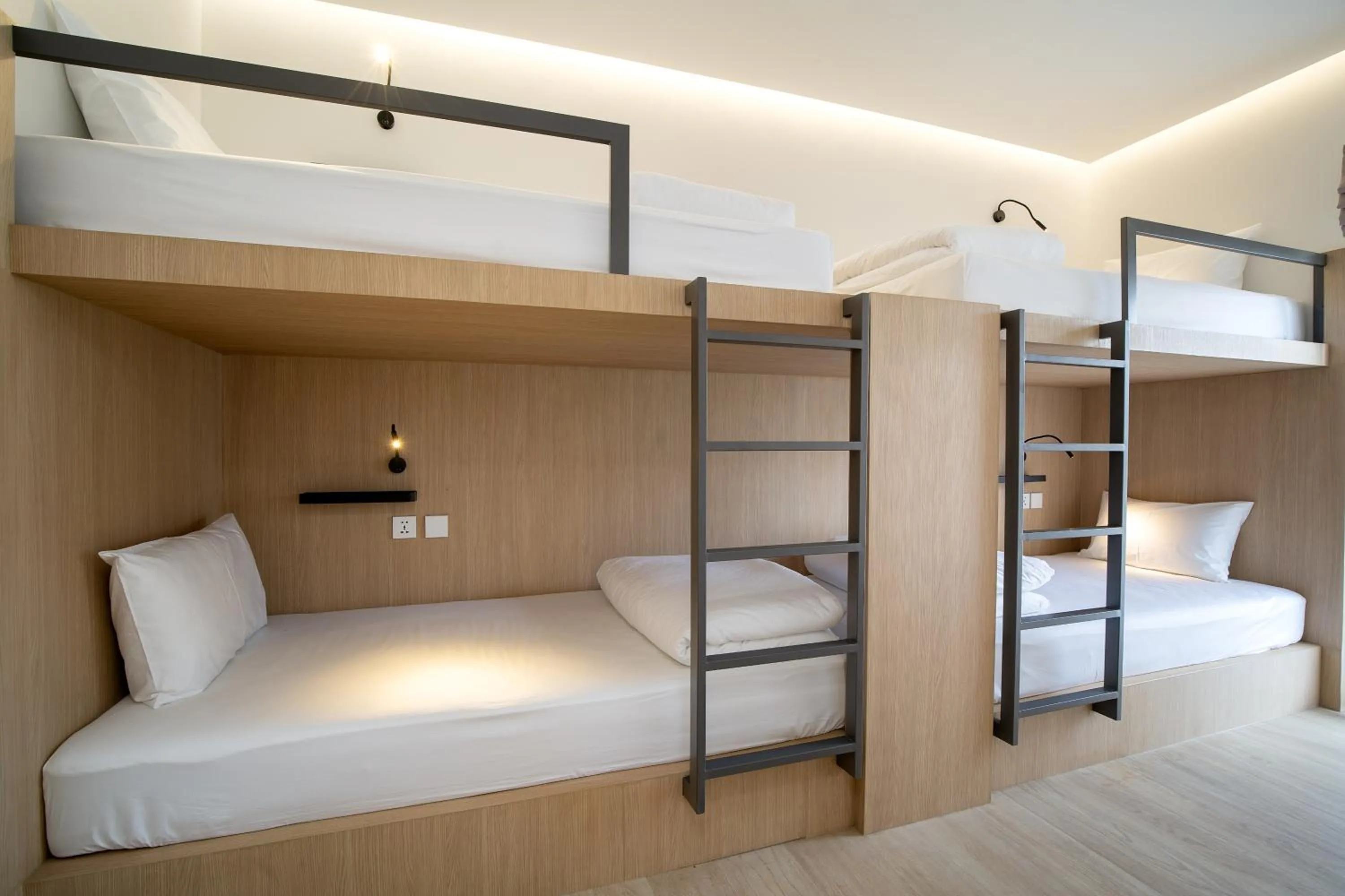 bunk bed, Bed in The Season Resort