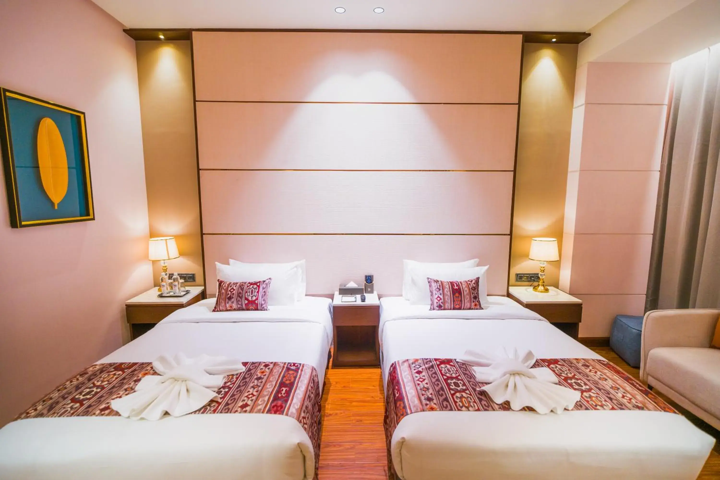 Bed in The Maple Hotel Bed in The Maple Hotel