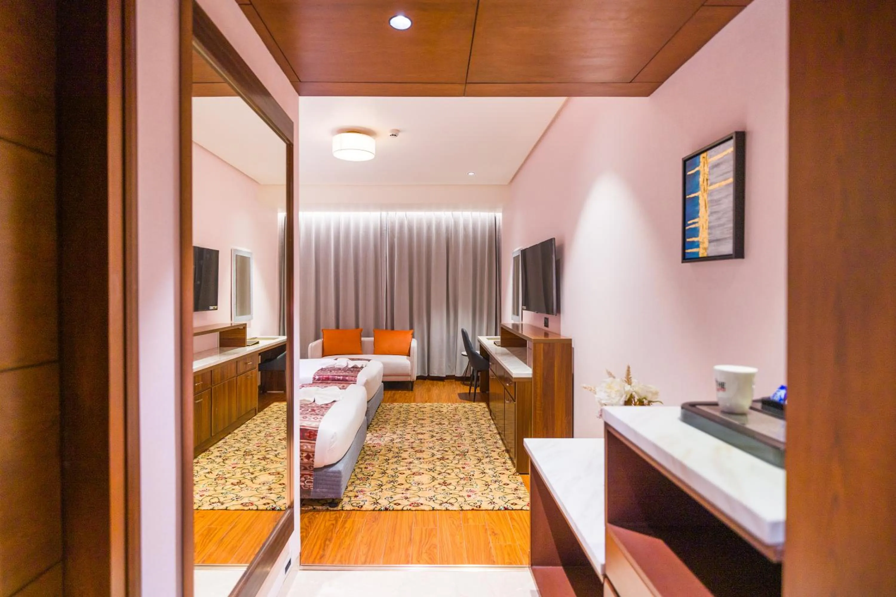 Bed in The Maple Hotel