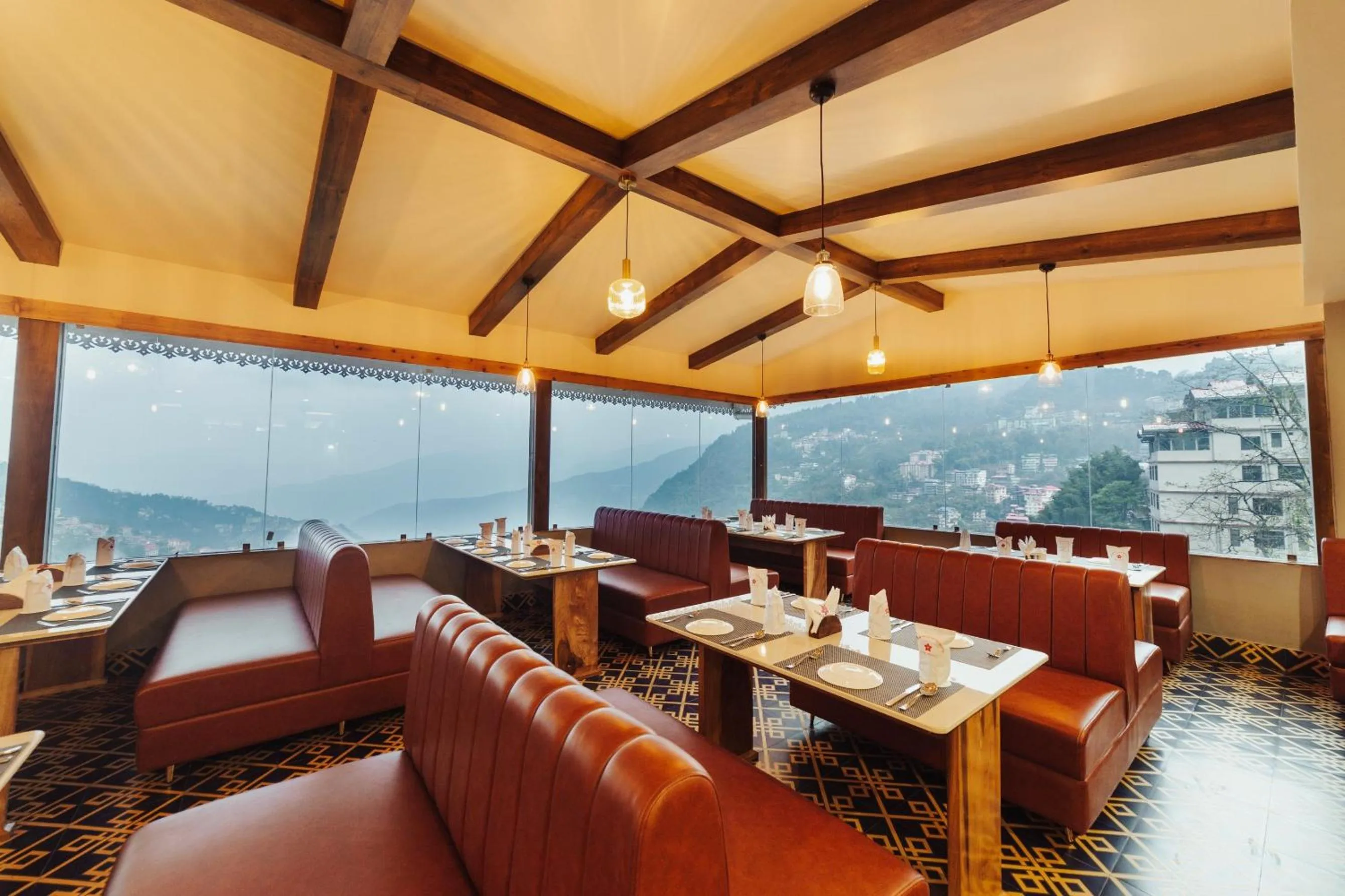 Restaurant/places to eat in ETHO METHO GANGTOK