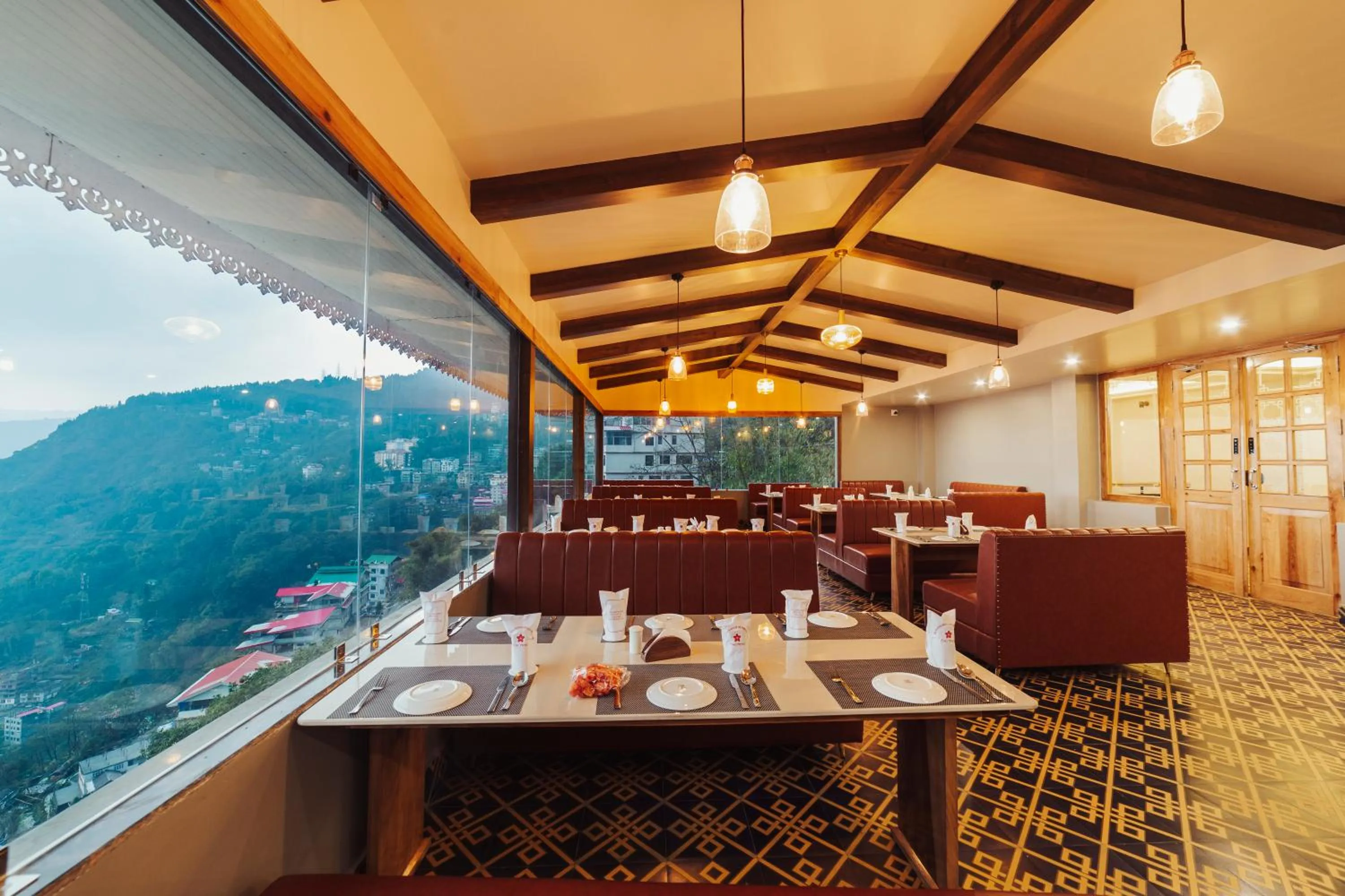 Restaurant/places to eat in ETHO METHO GANGTOK