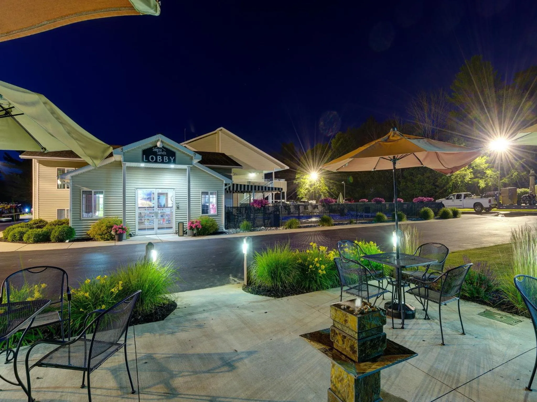 Patio in Sierra Sands Family Lodge