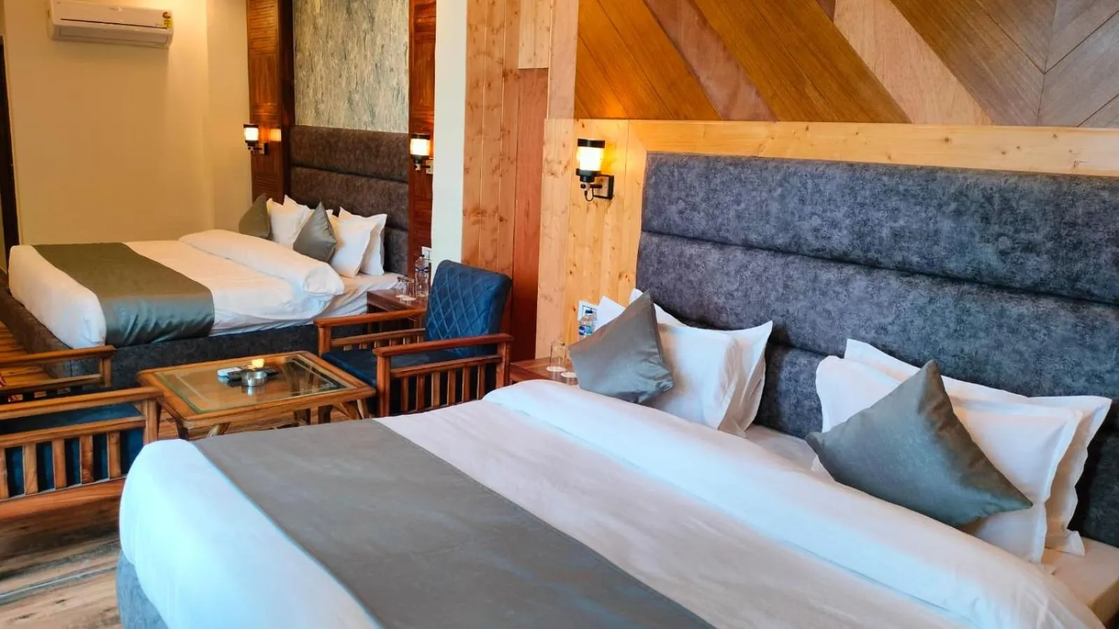 Bed in Manaw Valley Resort