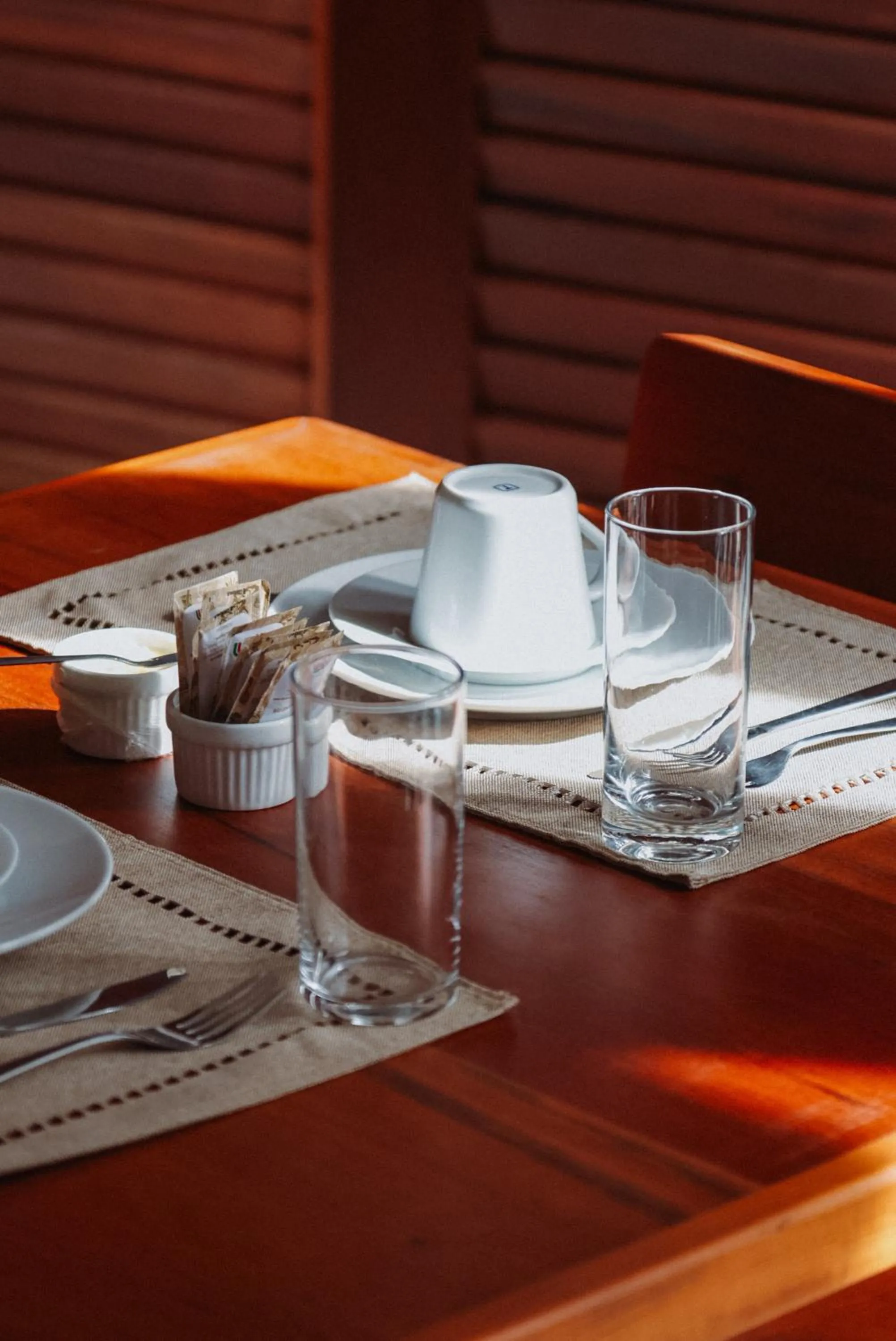 Restaurant/places to eat in Luau Hotel
