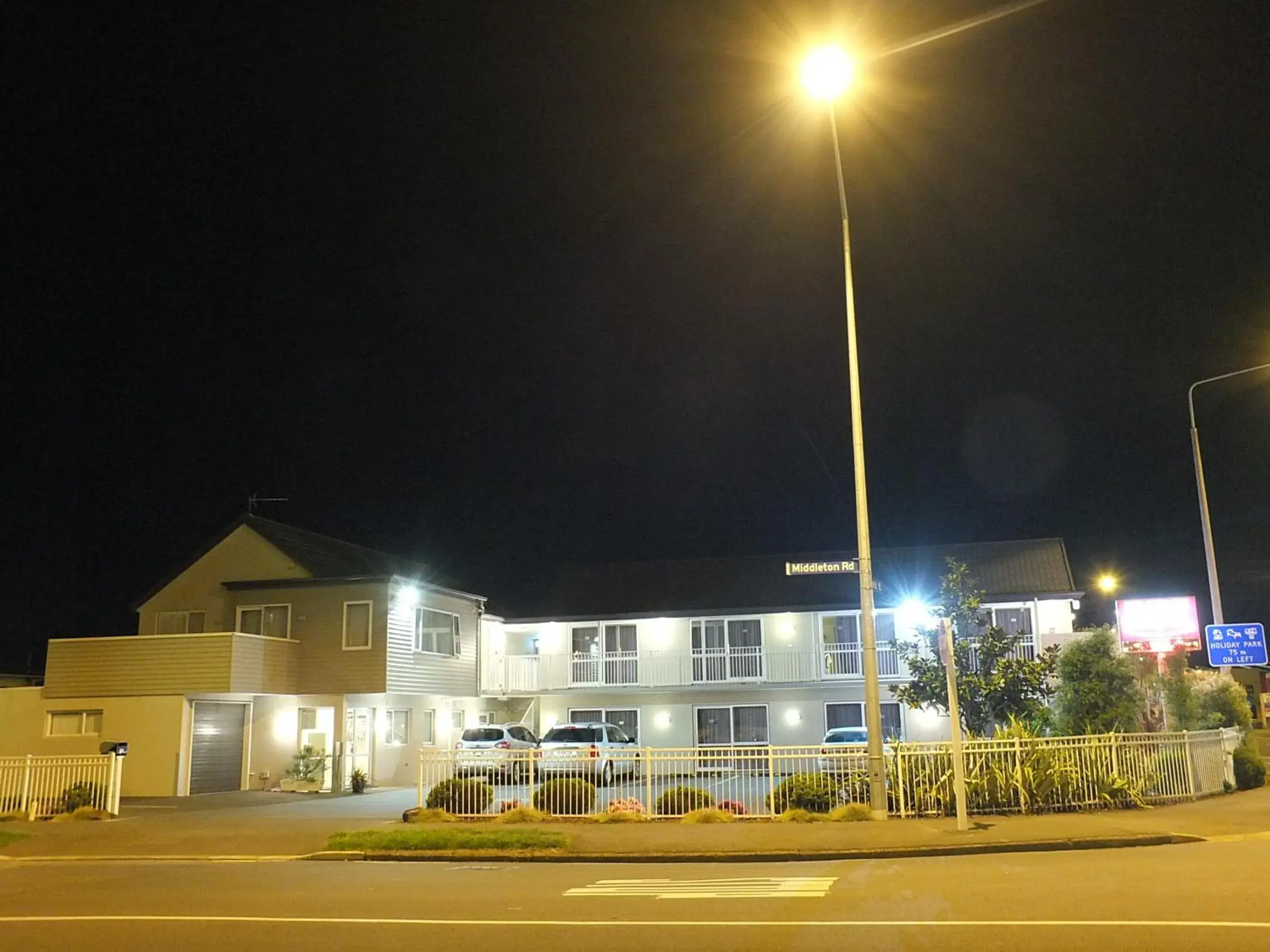 Property building in 101 Stars Motel Property building in 101 Stars Motel