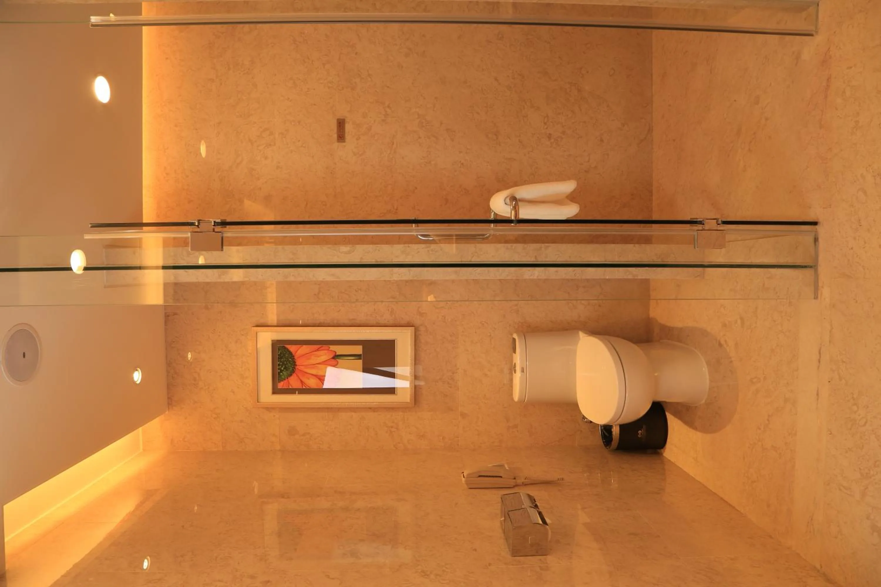 Bathroom in Guangzhou ChangFeng Gloria Plaza Hotel