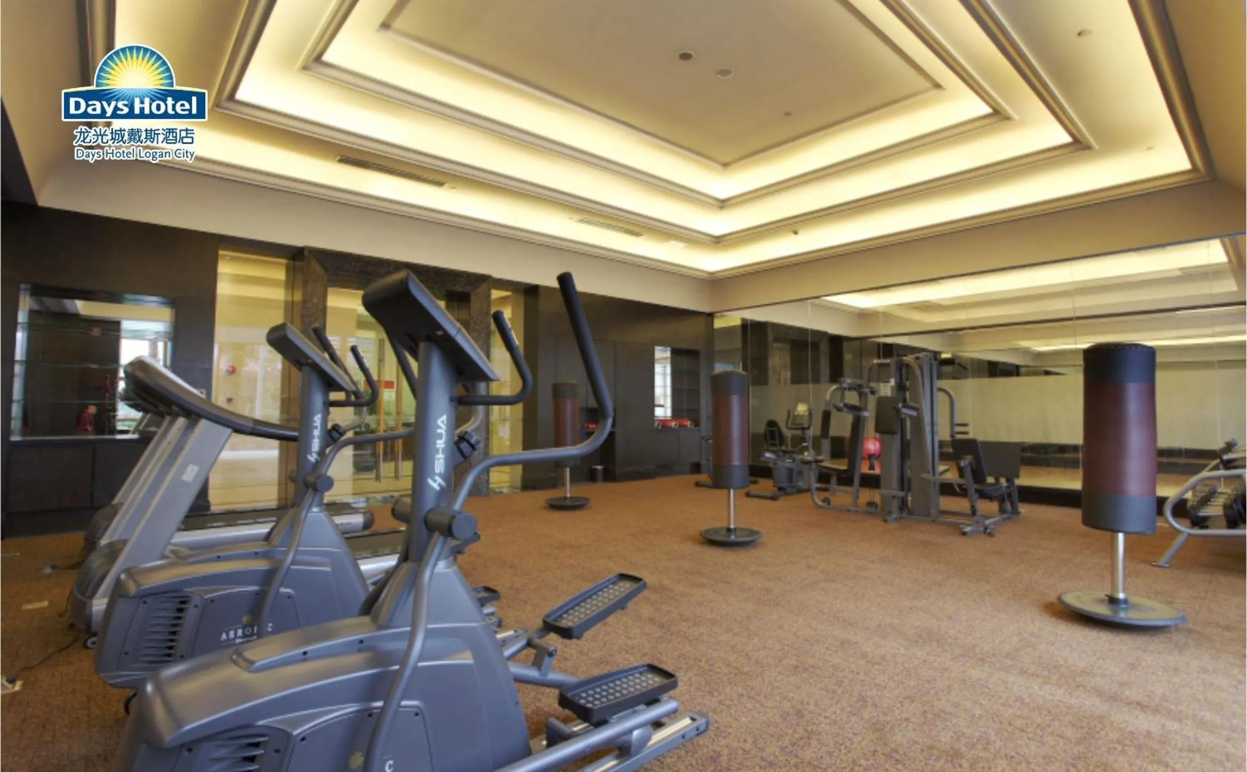 Fitness centre/facilities in Days Hotel by Wyndham Logan City Huizhou