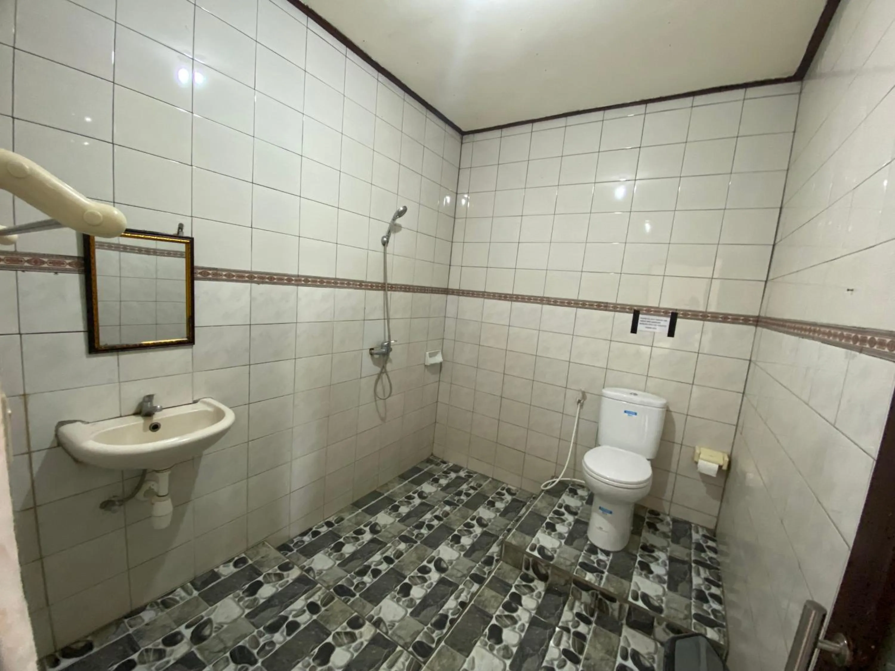 Shower in Sulendra Jungle Suites Ubud View by EPS