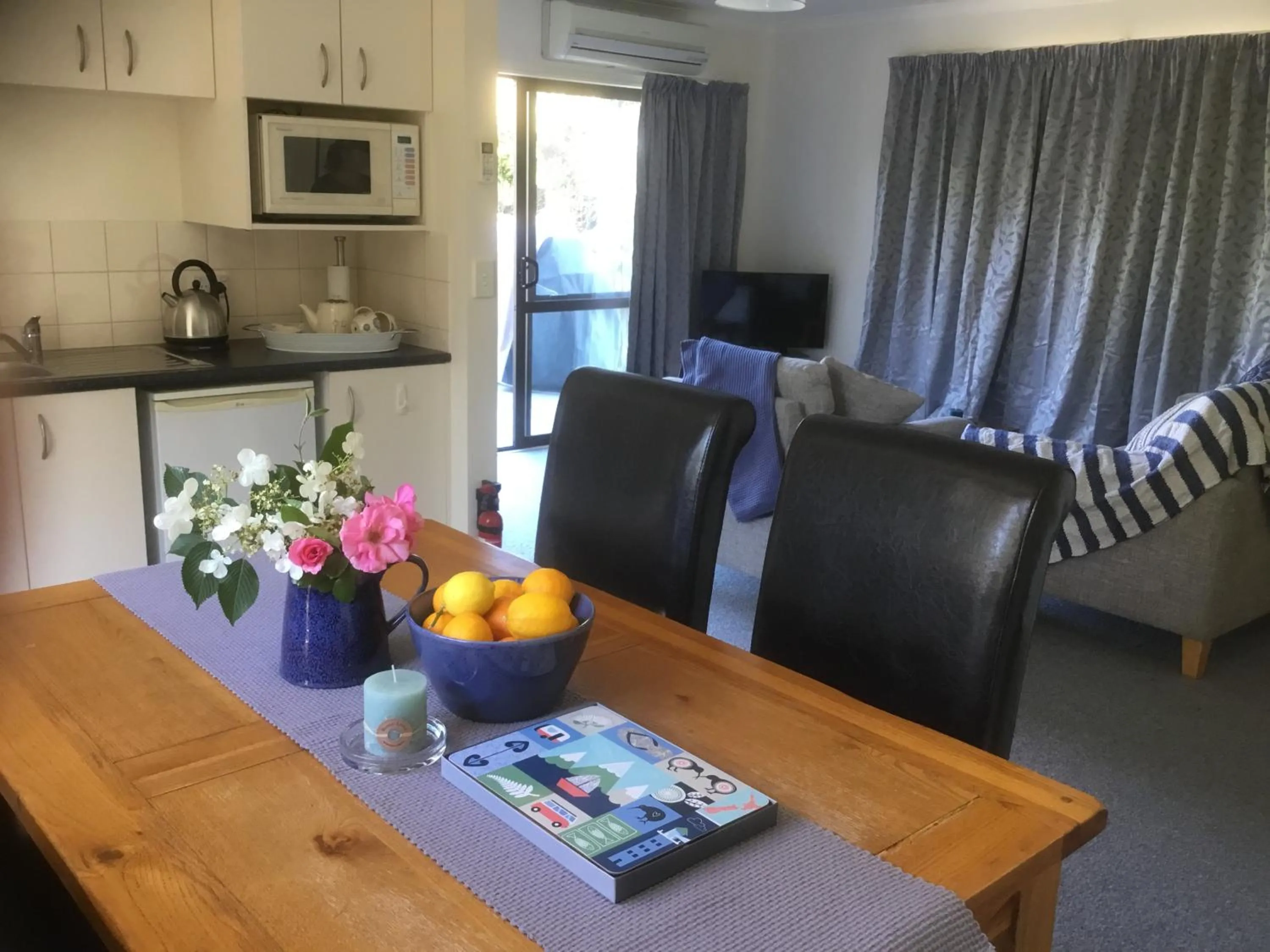 Dining area in Antares Homestay