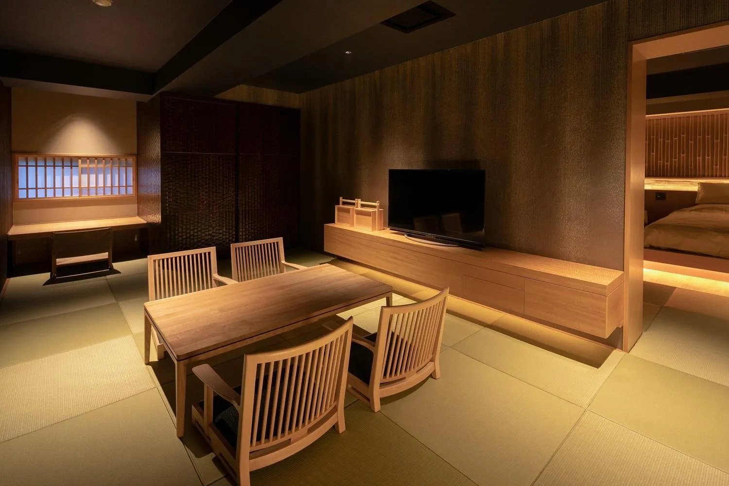 Photo of the whole room, Bed in Watei Kazekomichi