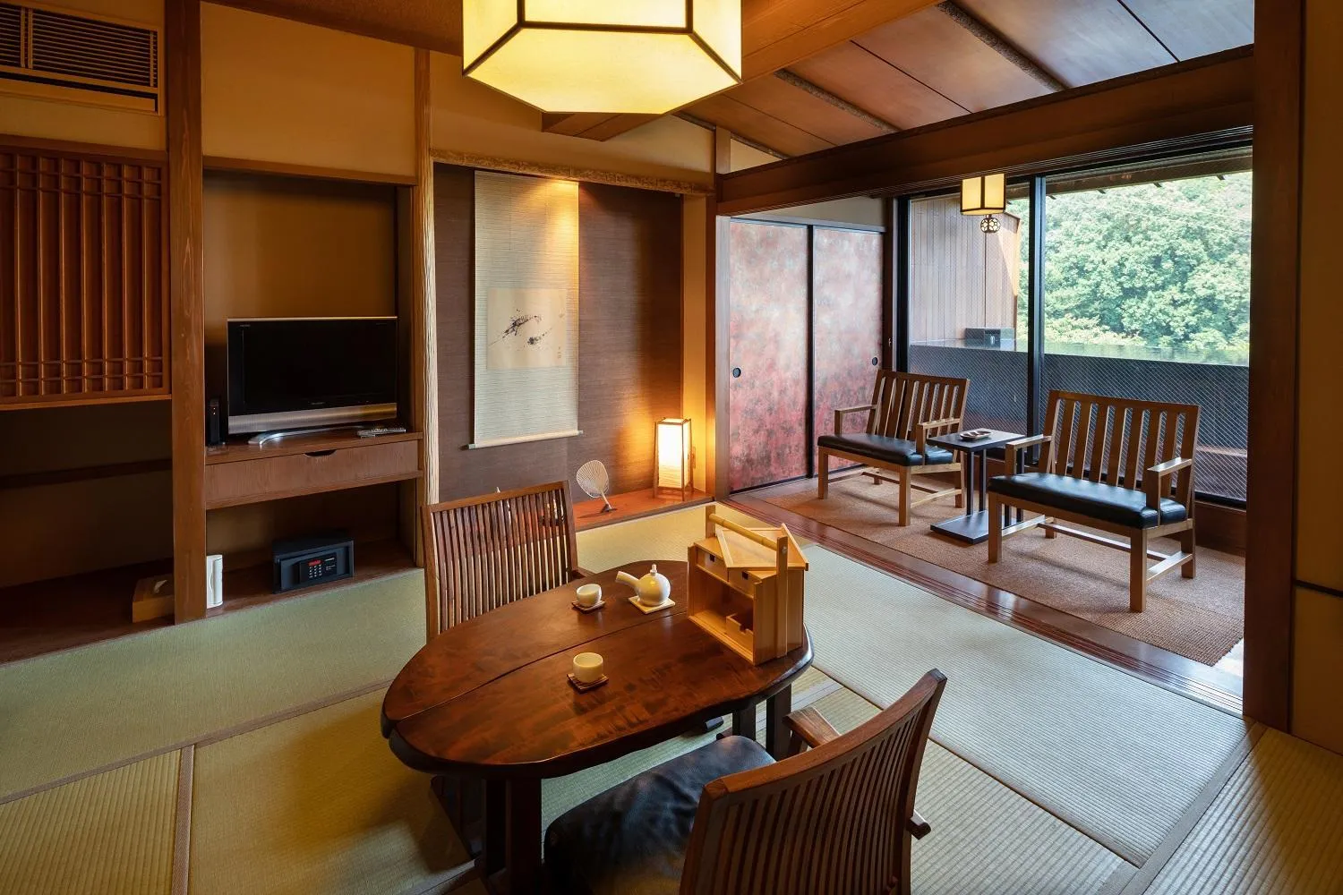 Decorative detail in Watei Kazekomichi