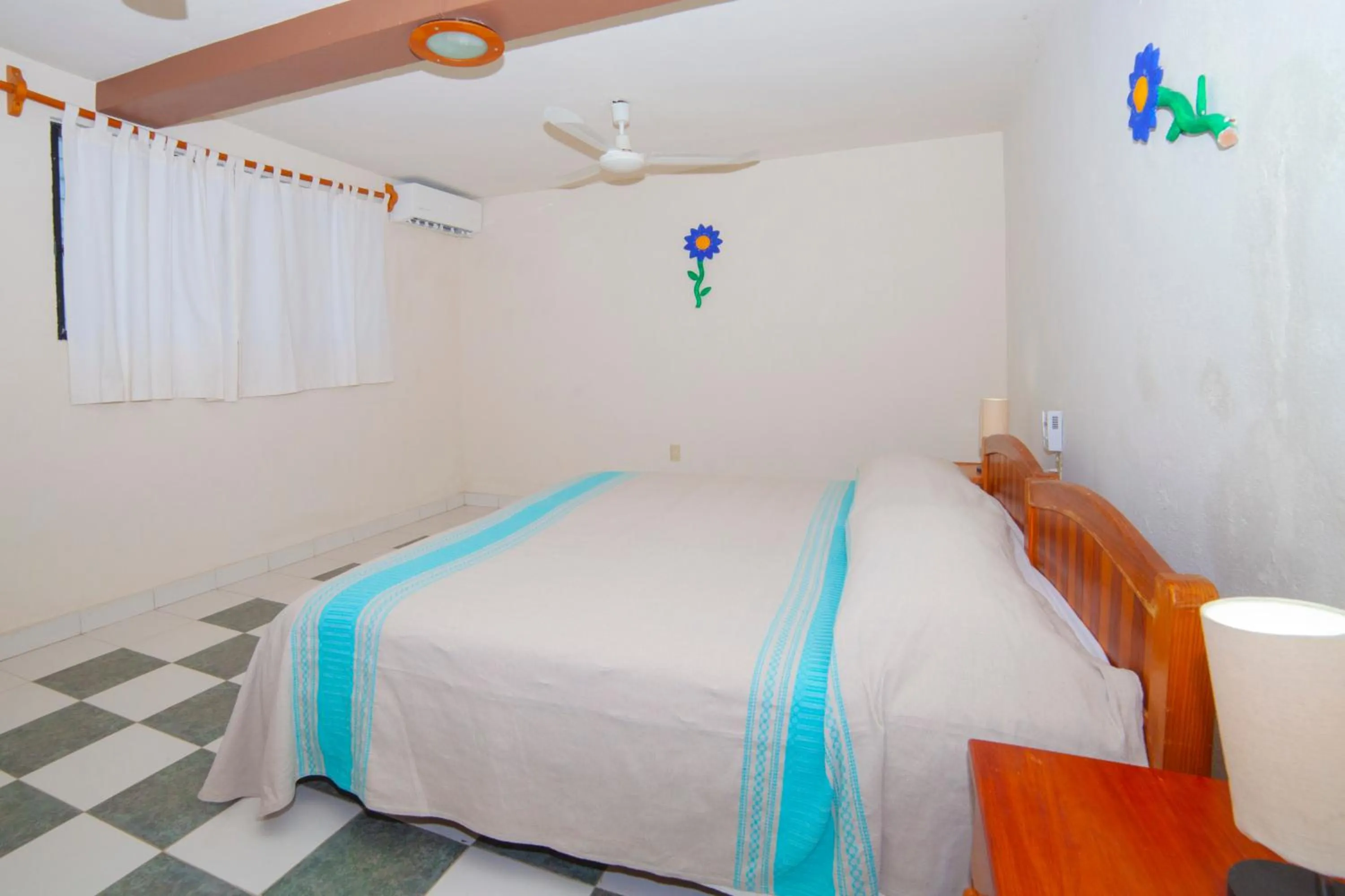 Bed in Hotel Casa Rush