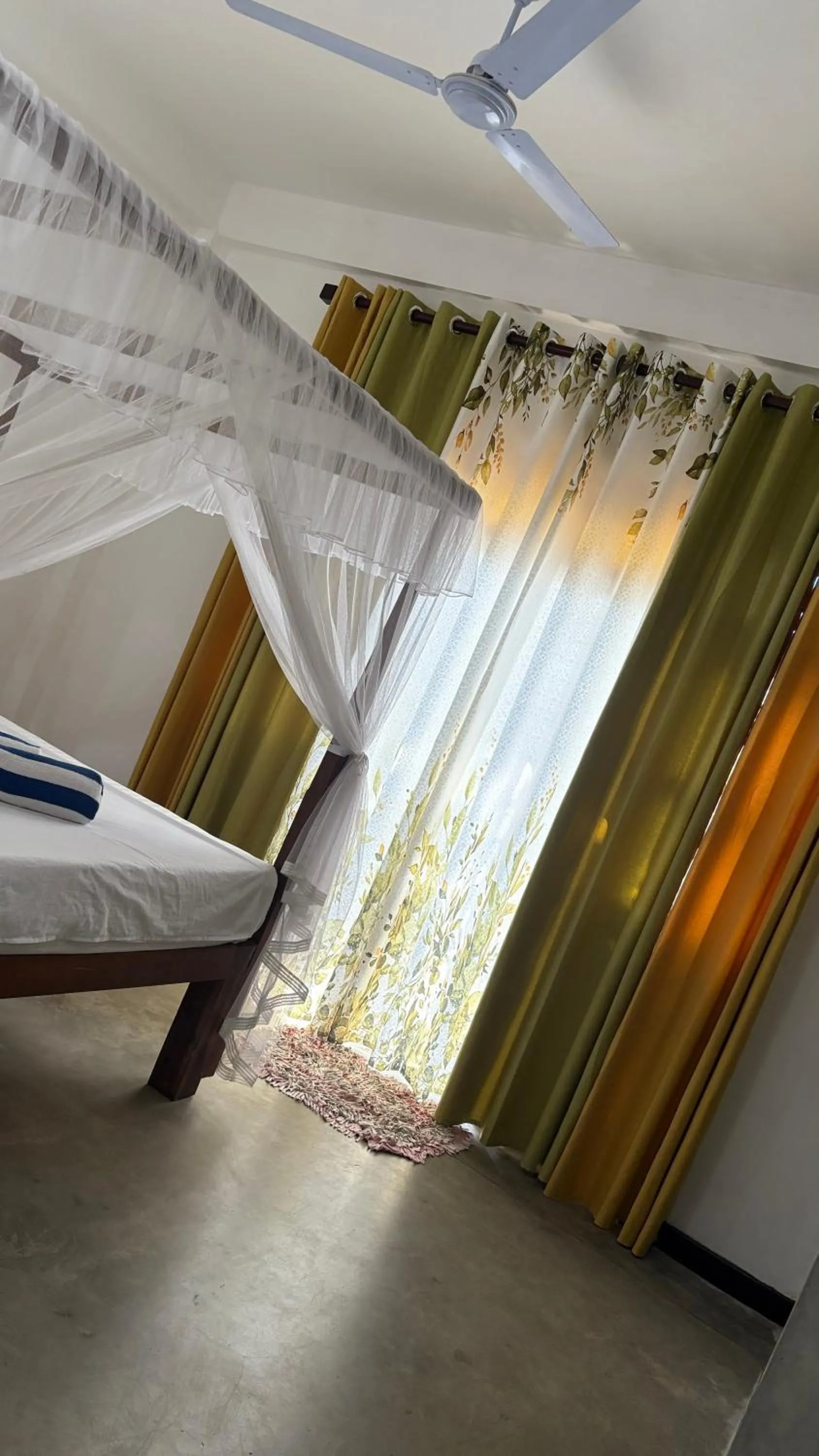 Bed in The Point Mirissa