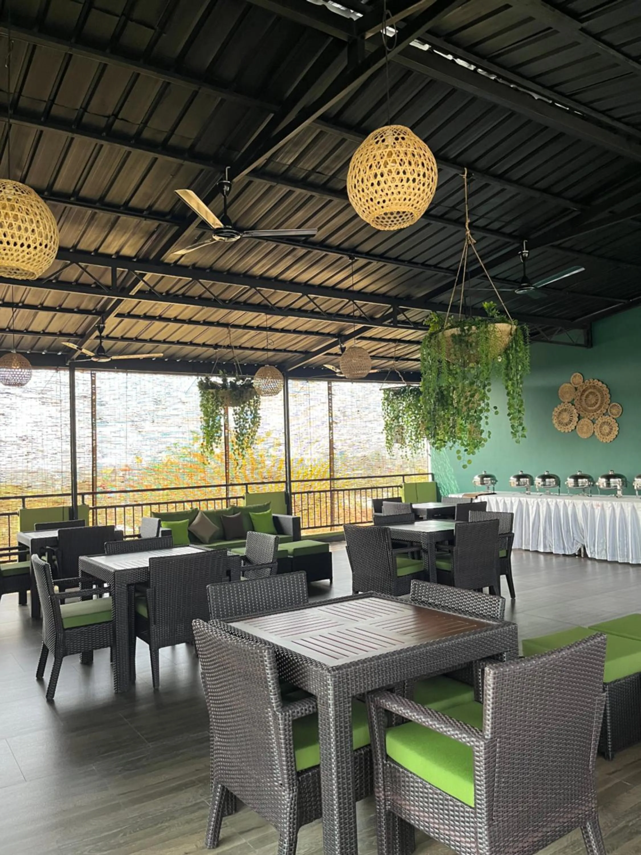 Grand Rovinka Hotel