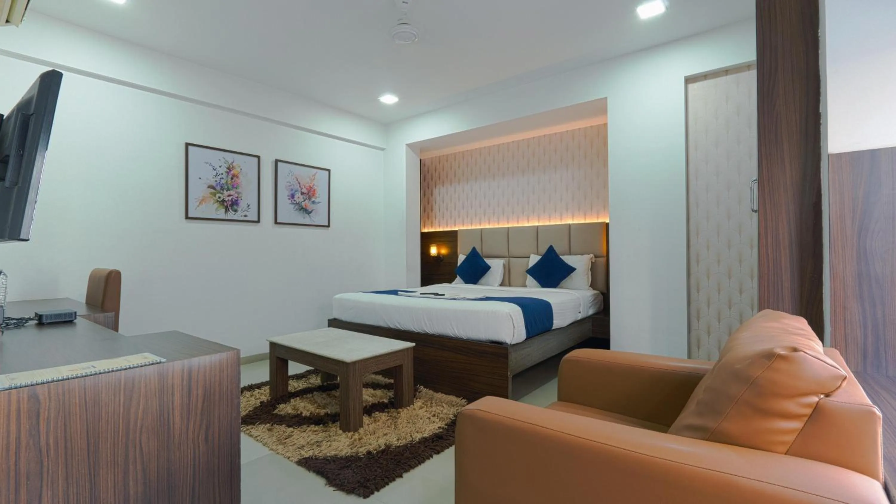 Photo of the whole room, Bed in Magnus Aerith Studios Exclusive Residences