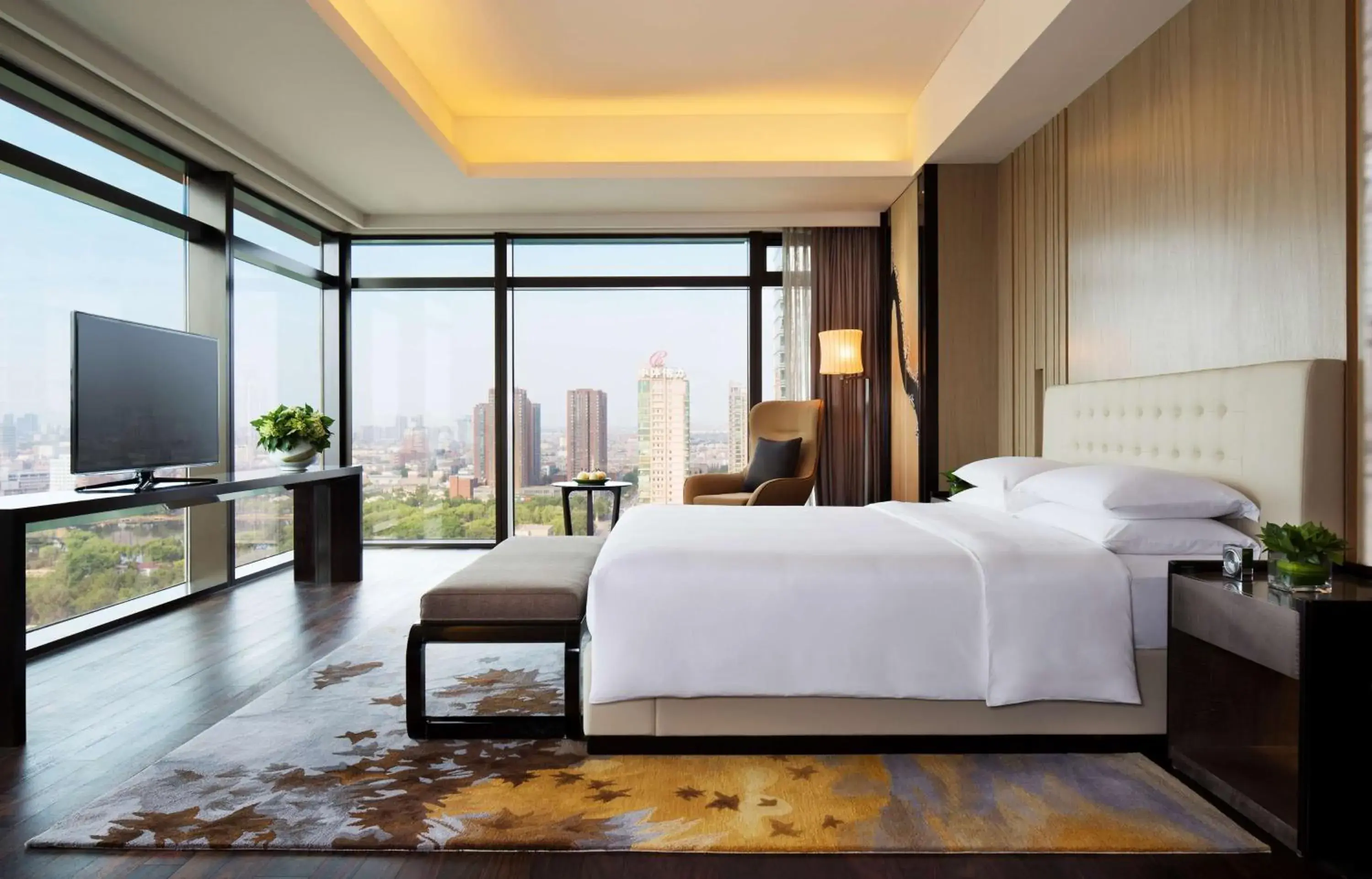 Photo of the whole room, Bed in Grand Hyatt Shenyang Photo of the whole room, Bed in Grand Hyatt Shenyang
