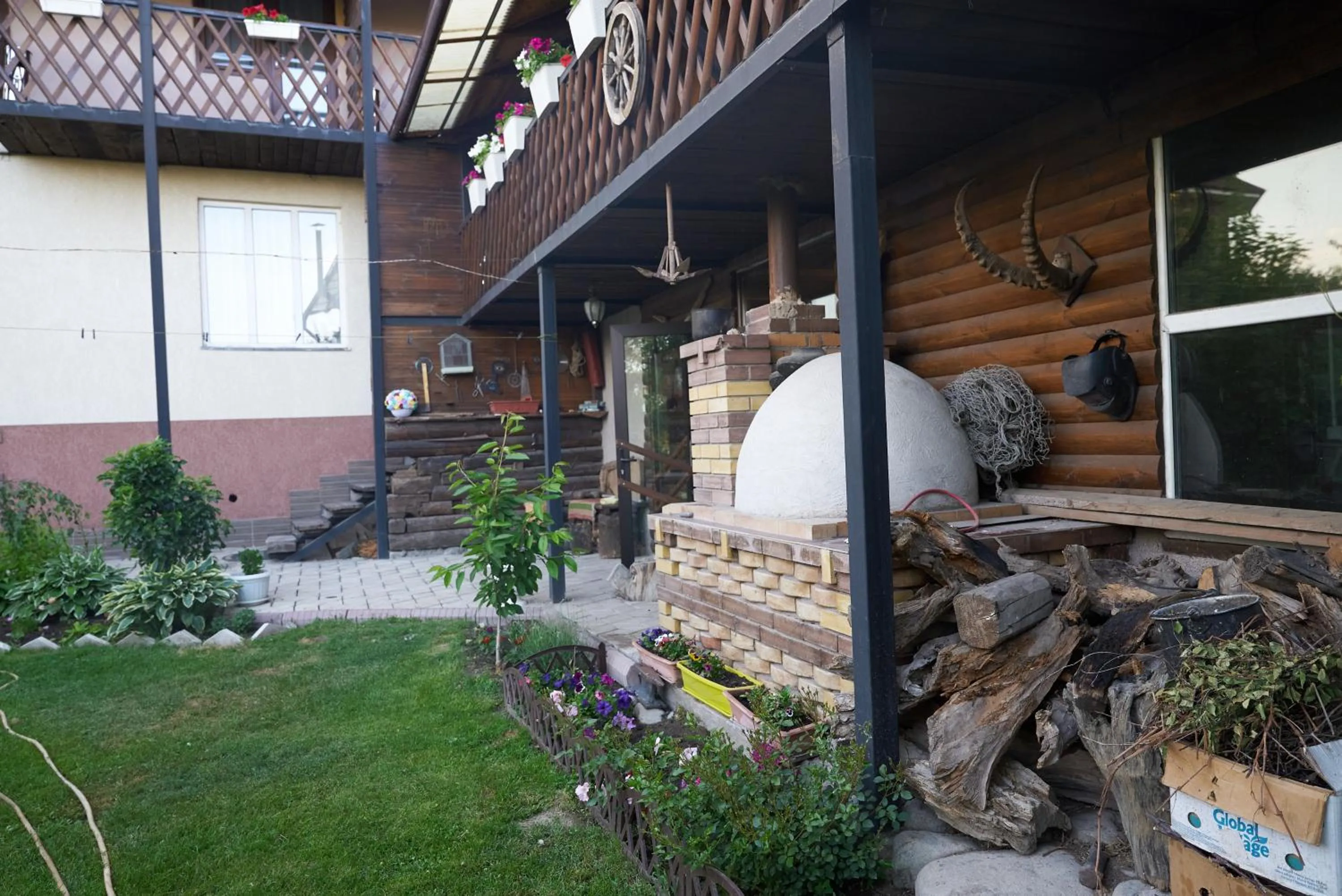Argo Guest House