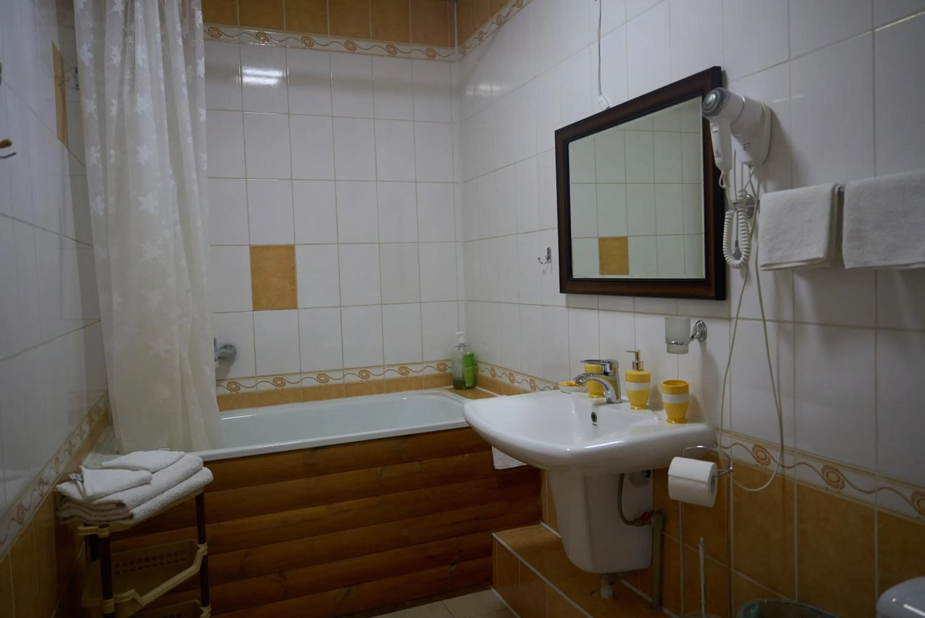 Argo Guest House