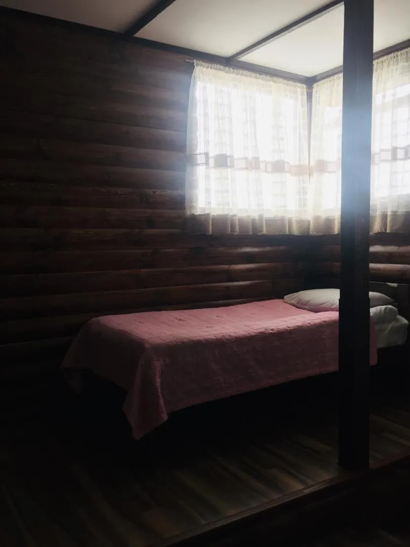 Bed in Argo Guest House