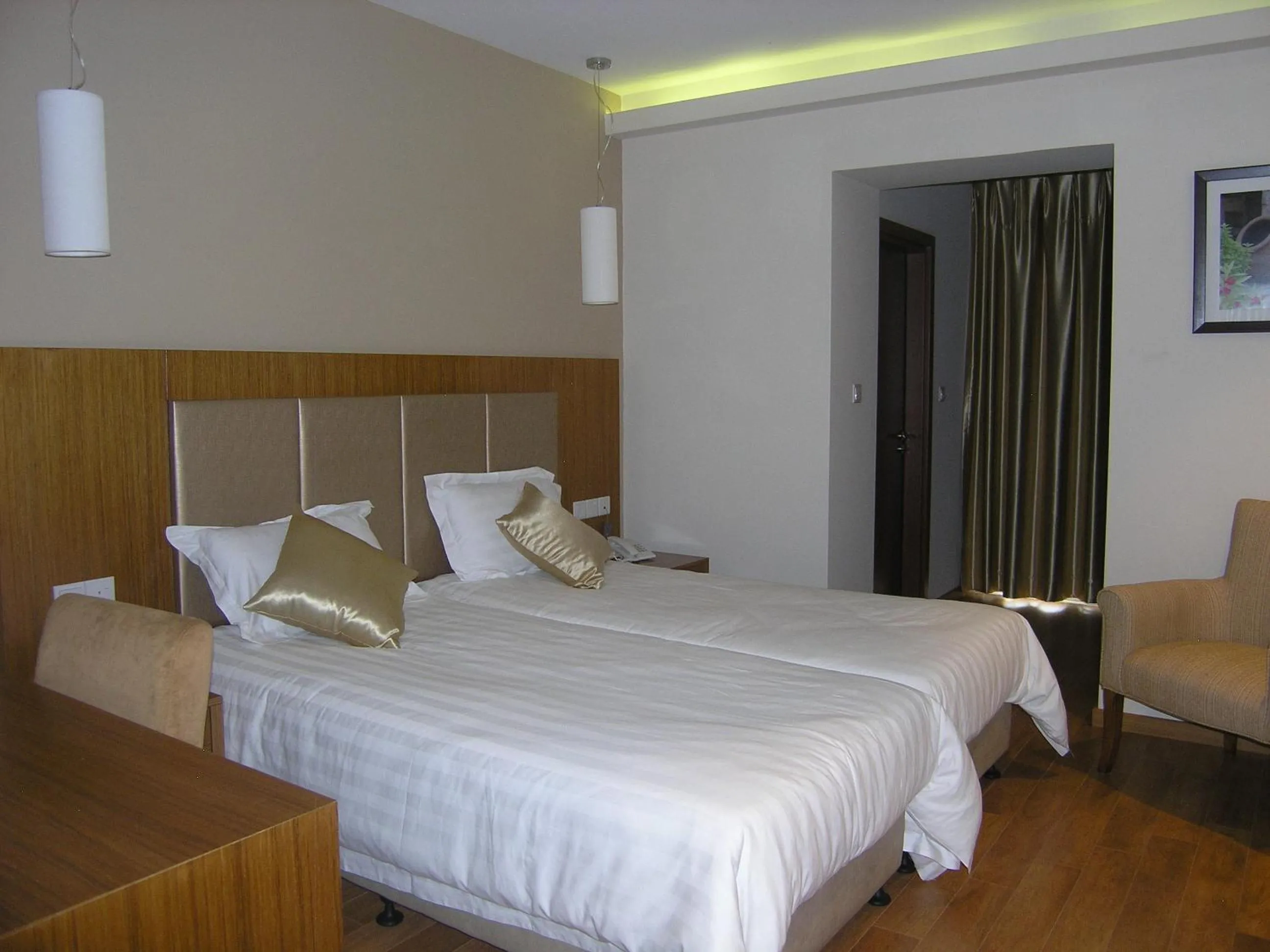 Bed in Livadia Hotel Kyperounta