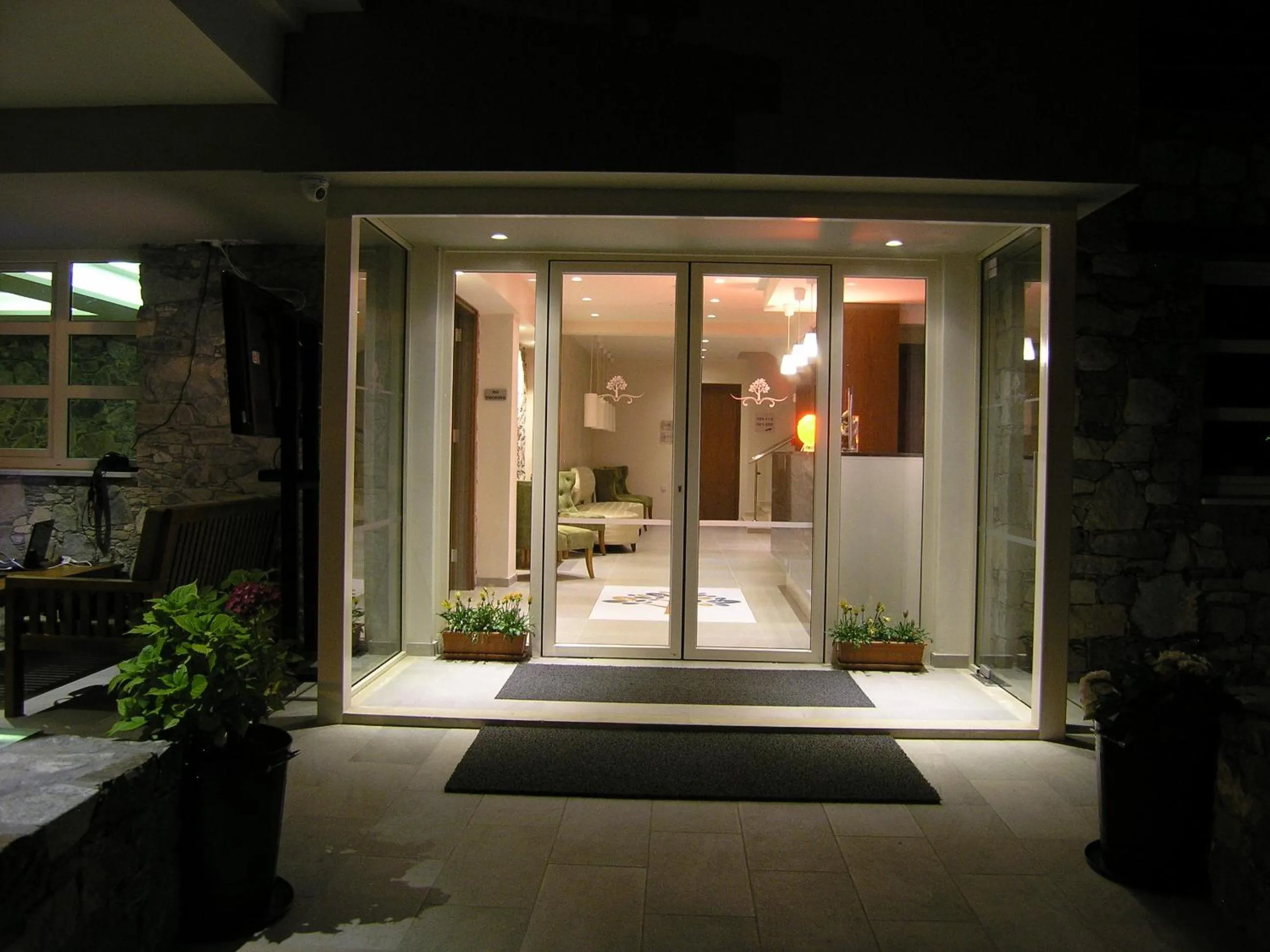 Facade/entrance in Livadia Hotel Kyperounta