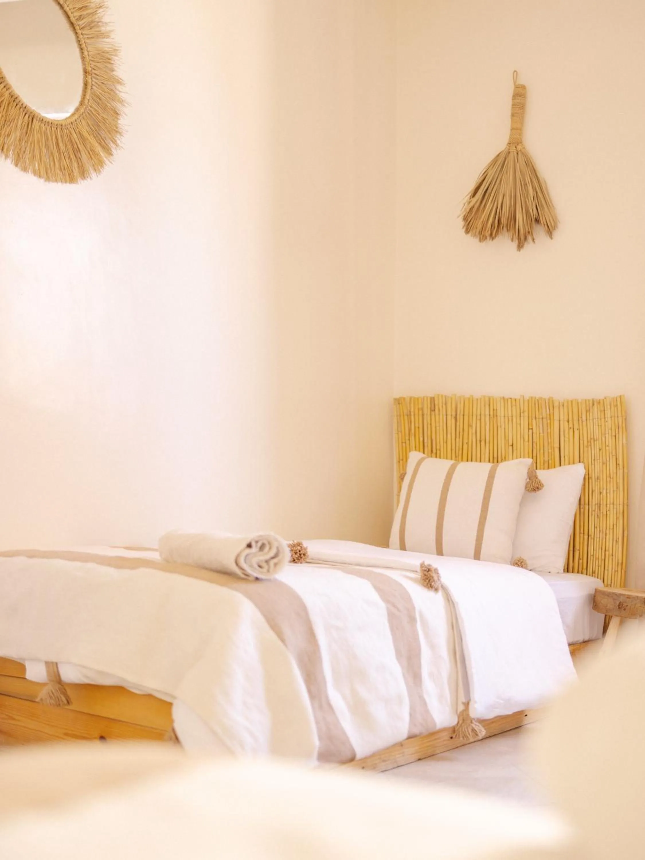 Bed in Sable beach surf camp Tamraght