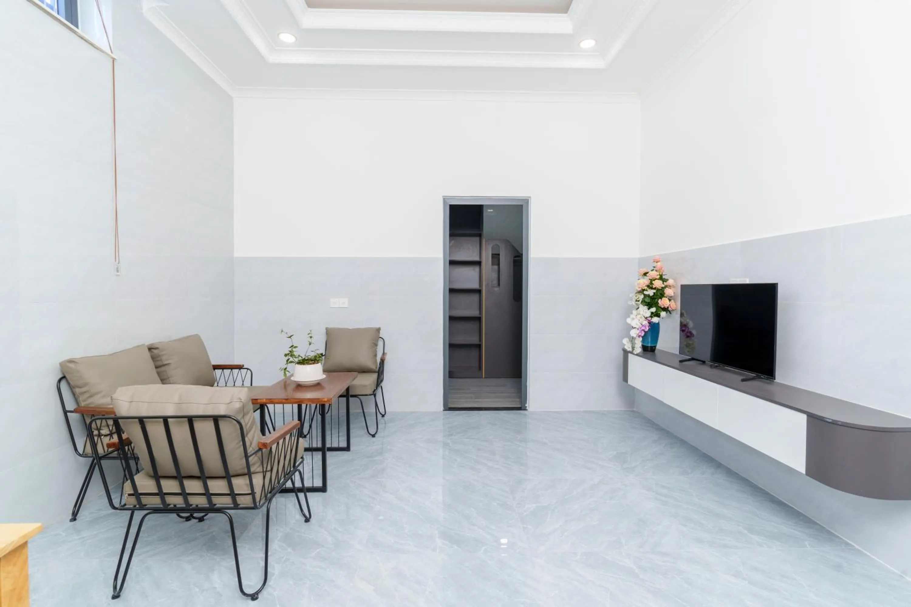 TV and multimedia in Serene Stay