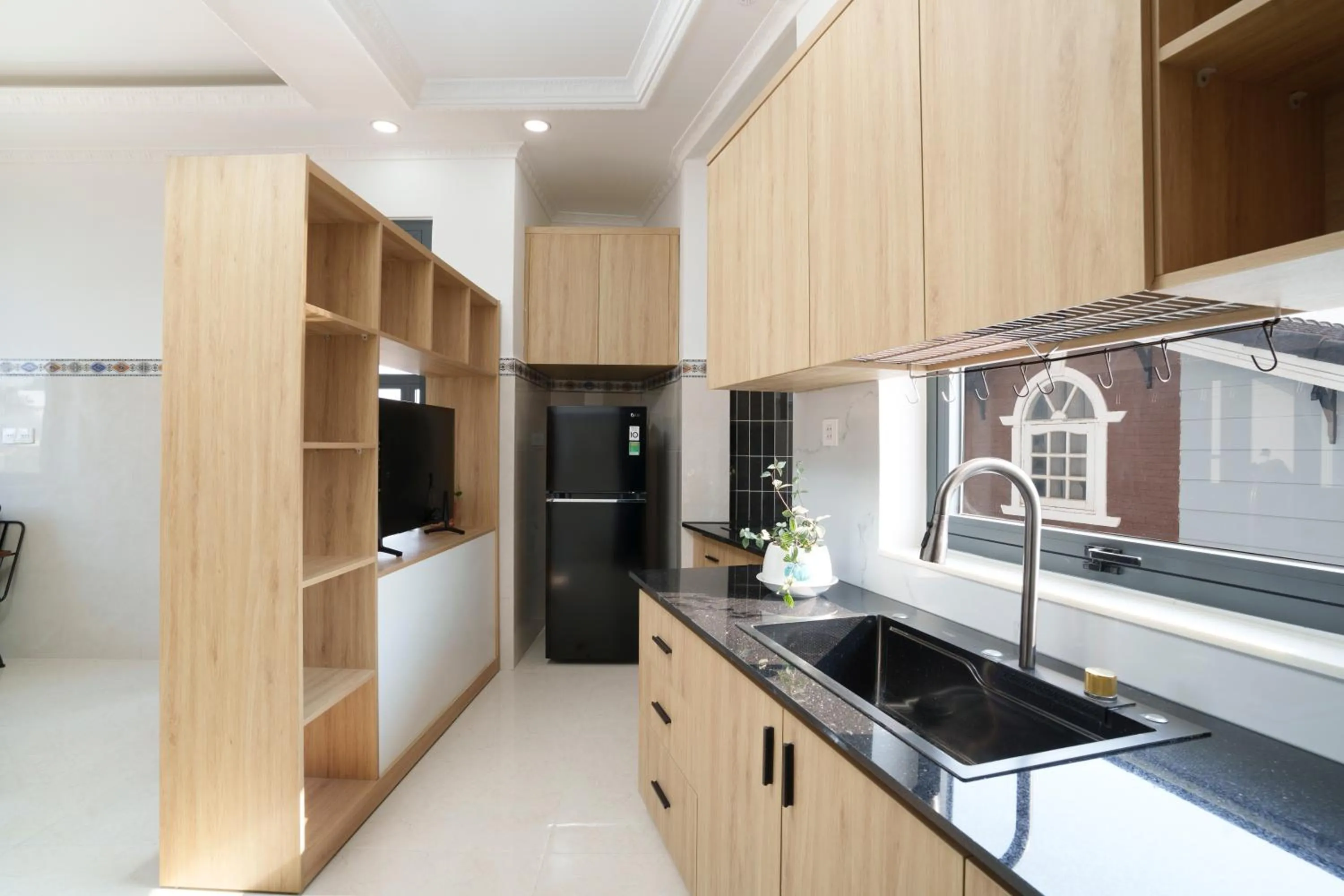 Kitchen or kitchenette in Serene Stay