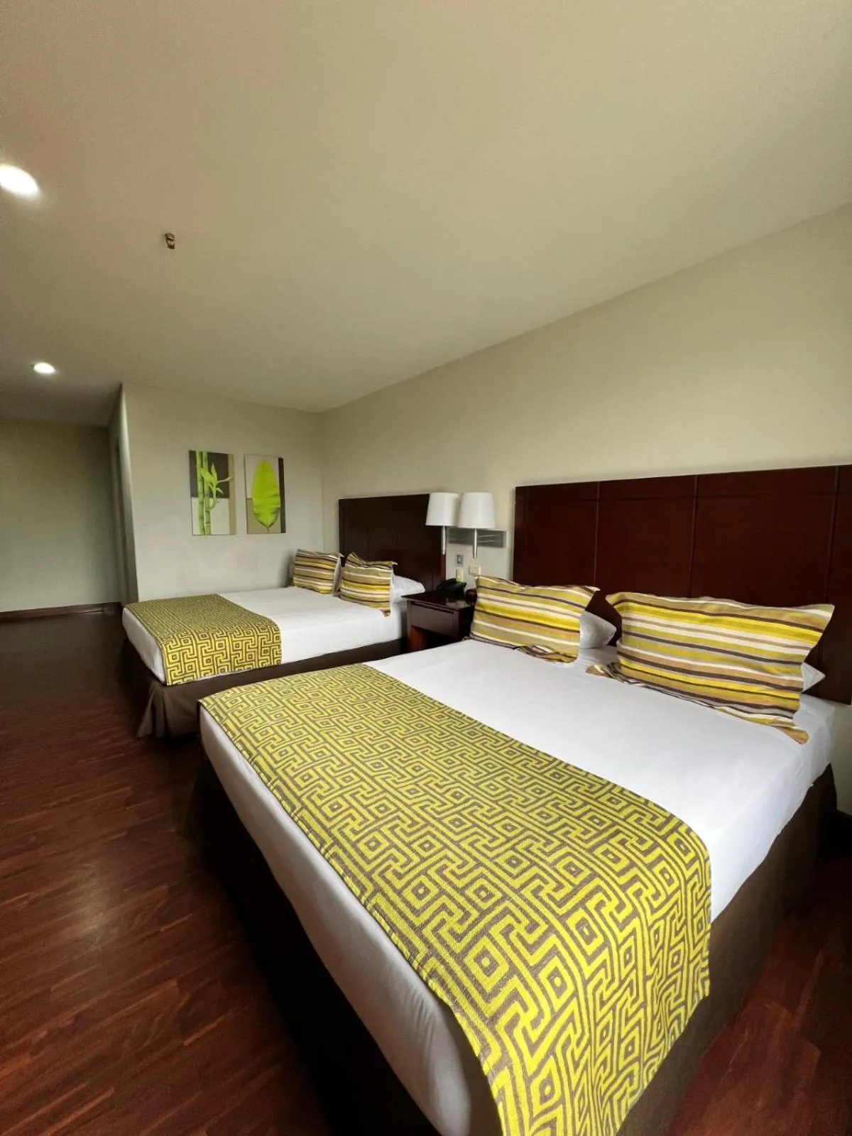 Bed in Hotel GH Guaparo Inn Valencia