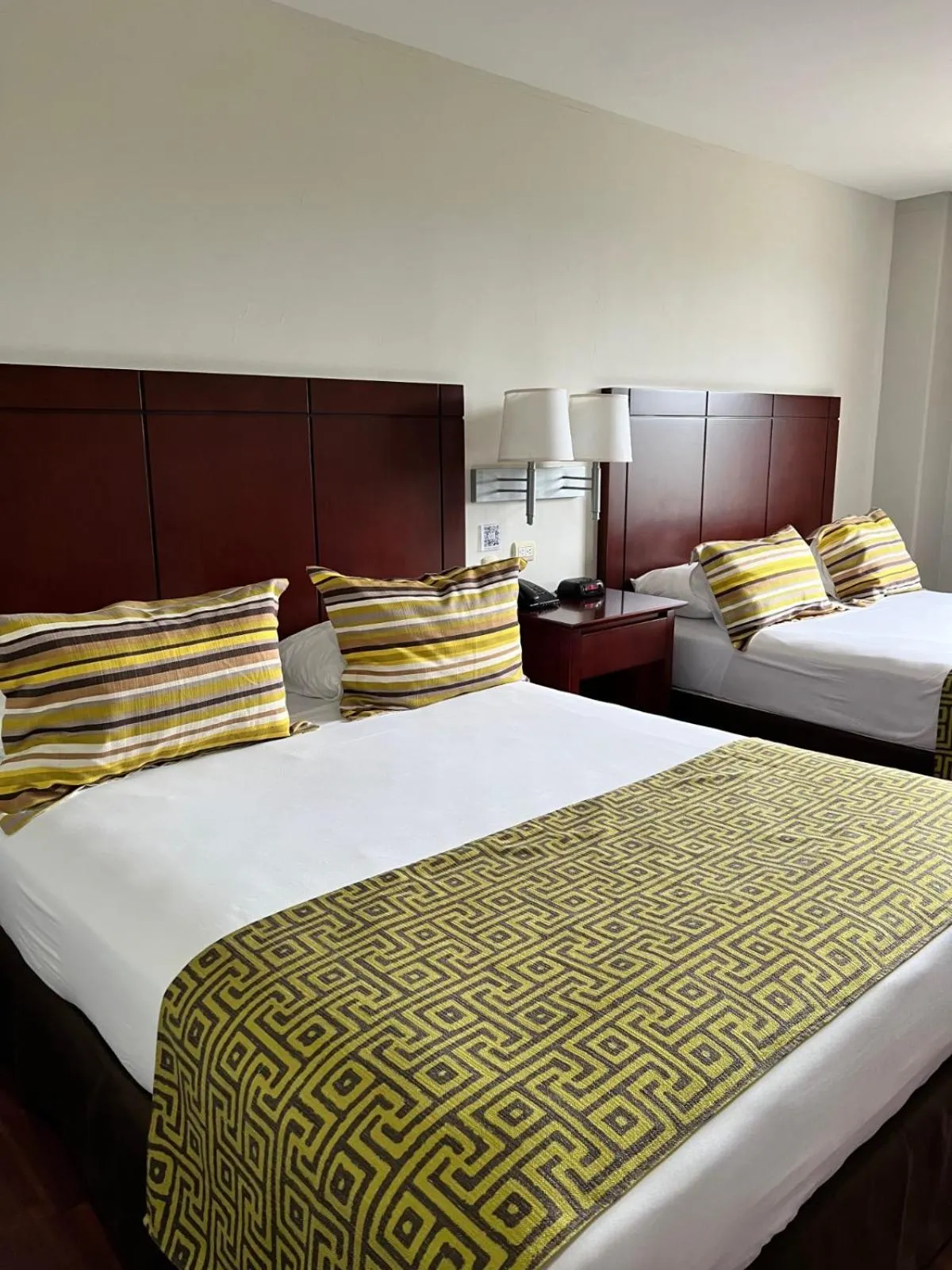 Bed in Hotel GH Guaparo Inn Valencia