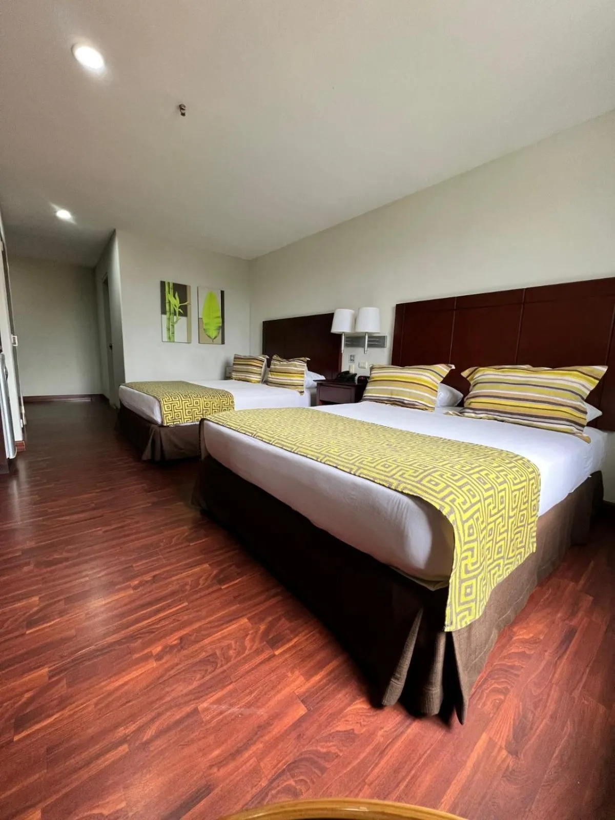 Bed in Hotel GH Guaparo Inn Valencia