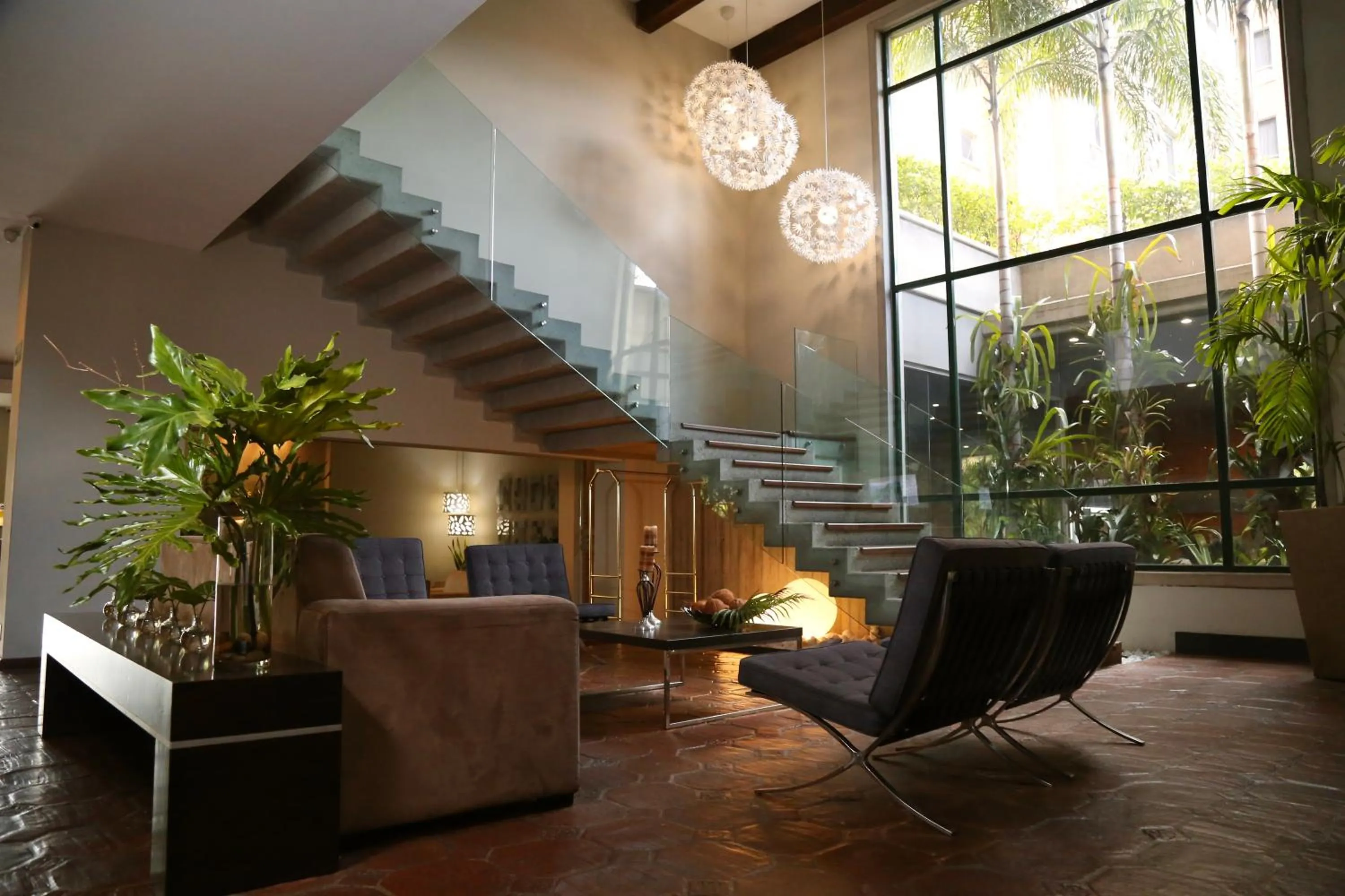 Living room in Hotel GH Guaparo Inn Valencia