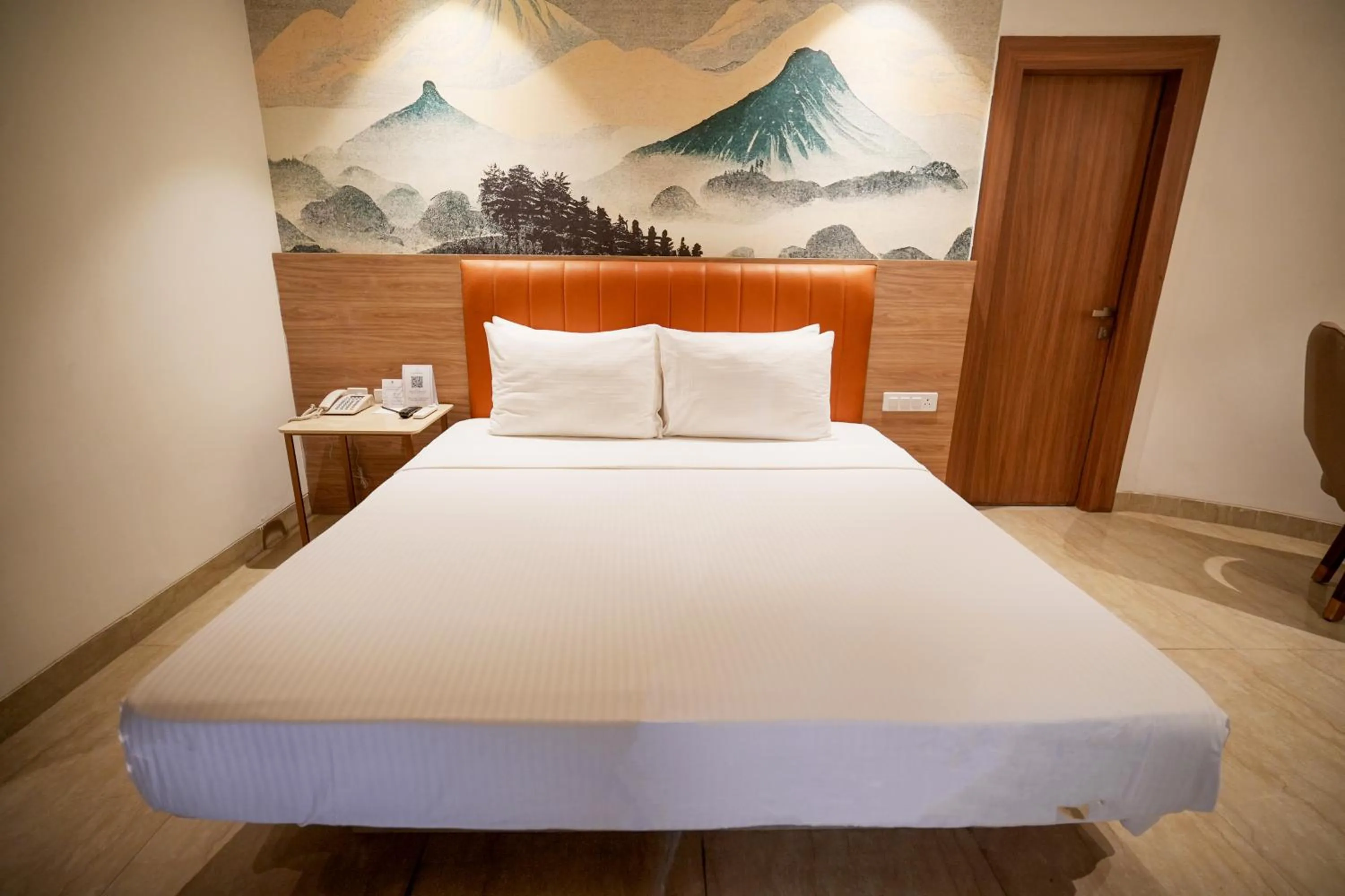 Bed in Alivaa Hotel Gurugram Sohna Road City Center