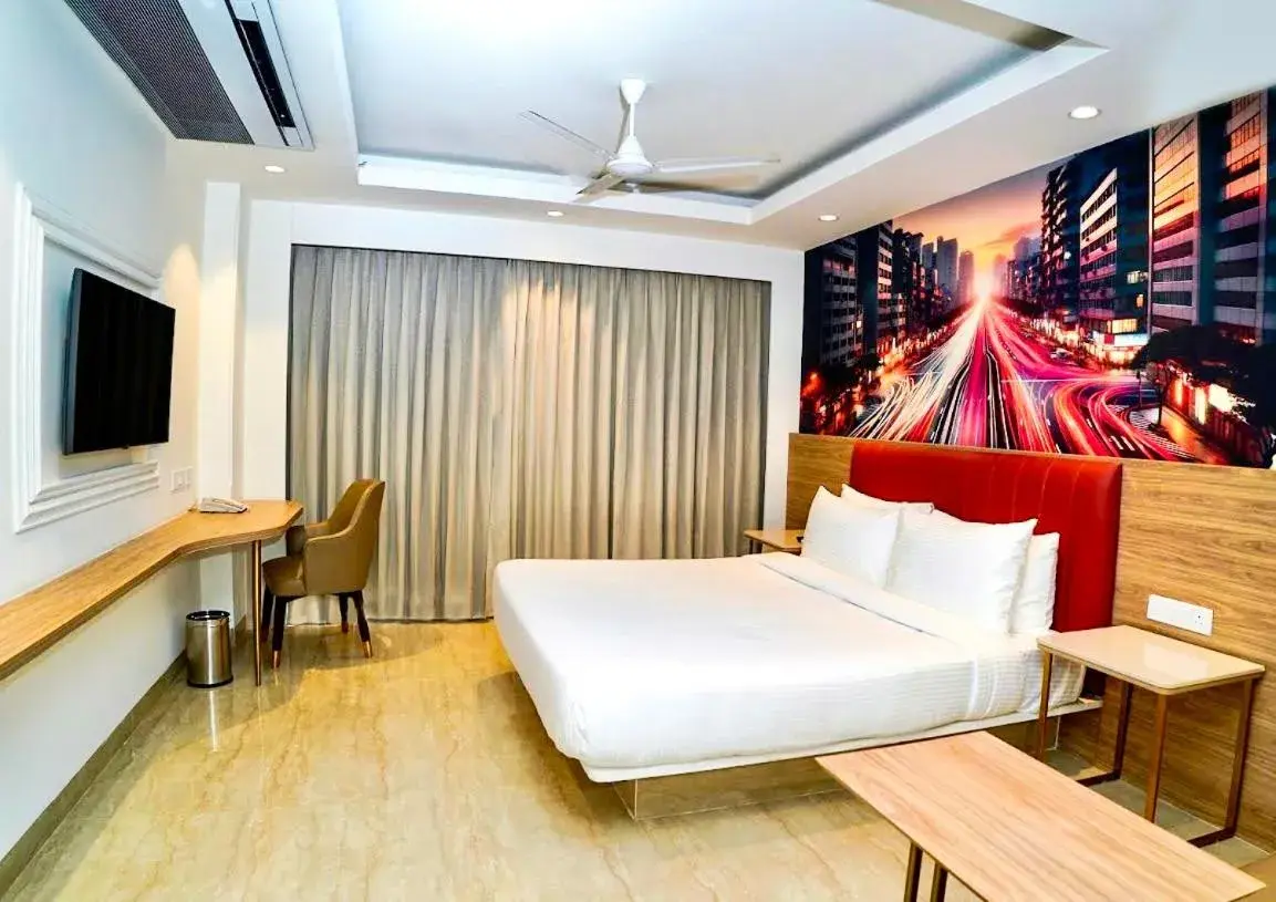 EXECUTIVE ROOM TWIN BED WITH BALCONY & POOL VIEW in Alivaa Hotel Gurugram Sohna Road City Center EXECUTIVE ROOM TWIN BED WITH BALCONY & POOL VIEW in Alivaa Hotel Gurugram Sohna Road City Center