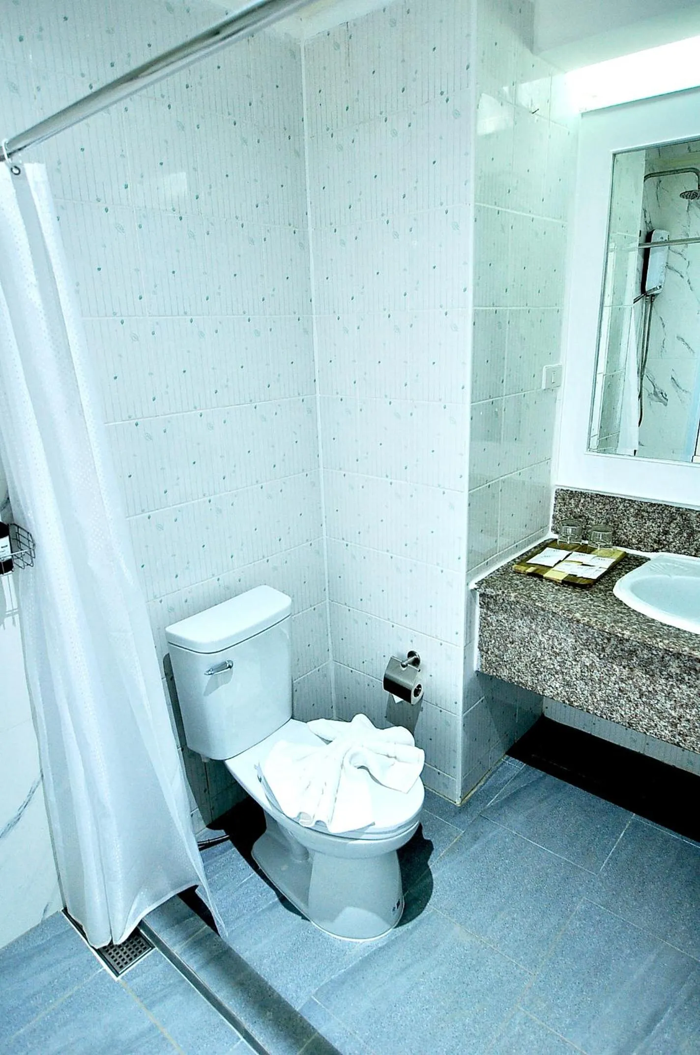 Bathroom in AM Heritage Room