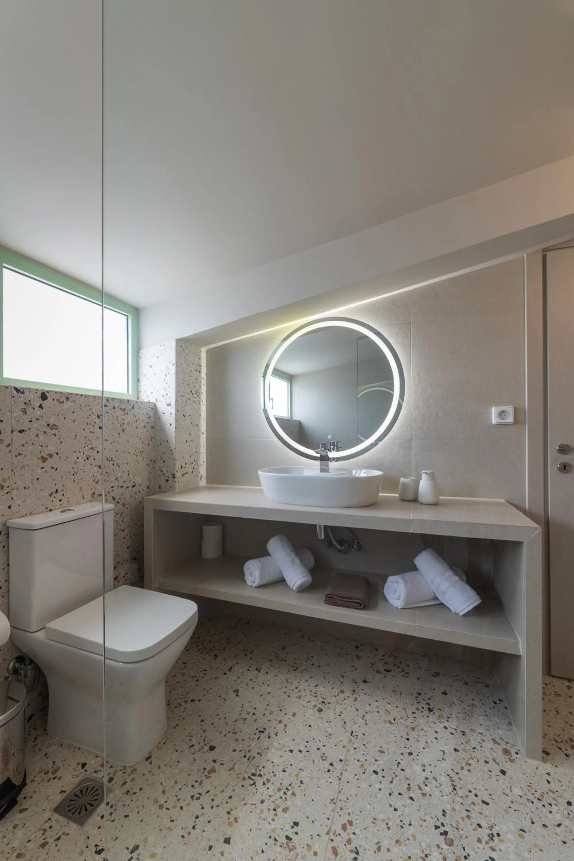 Bathroom in Kallisti Stay