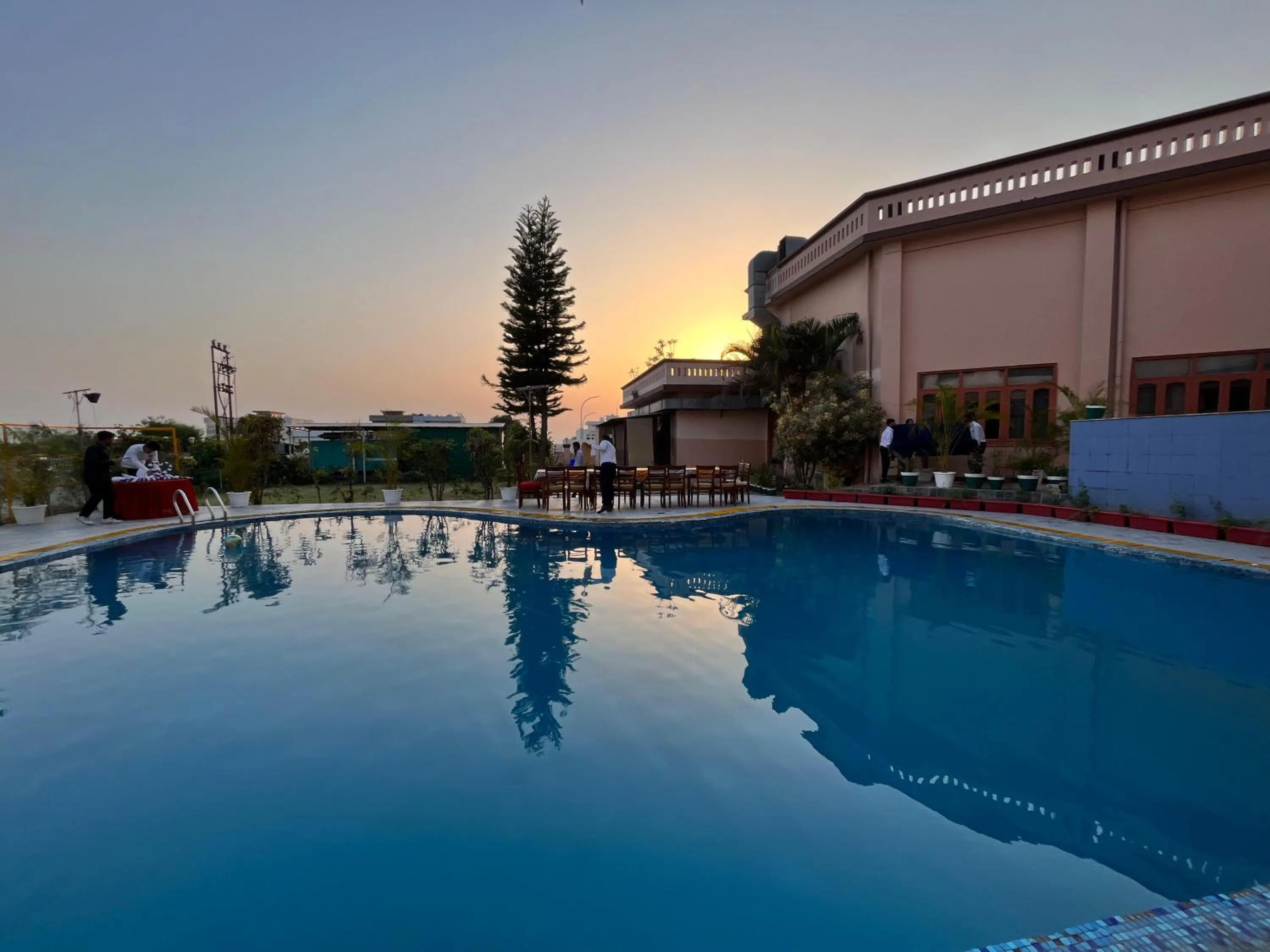 Pool view in Hotel Padmini Palace