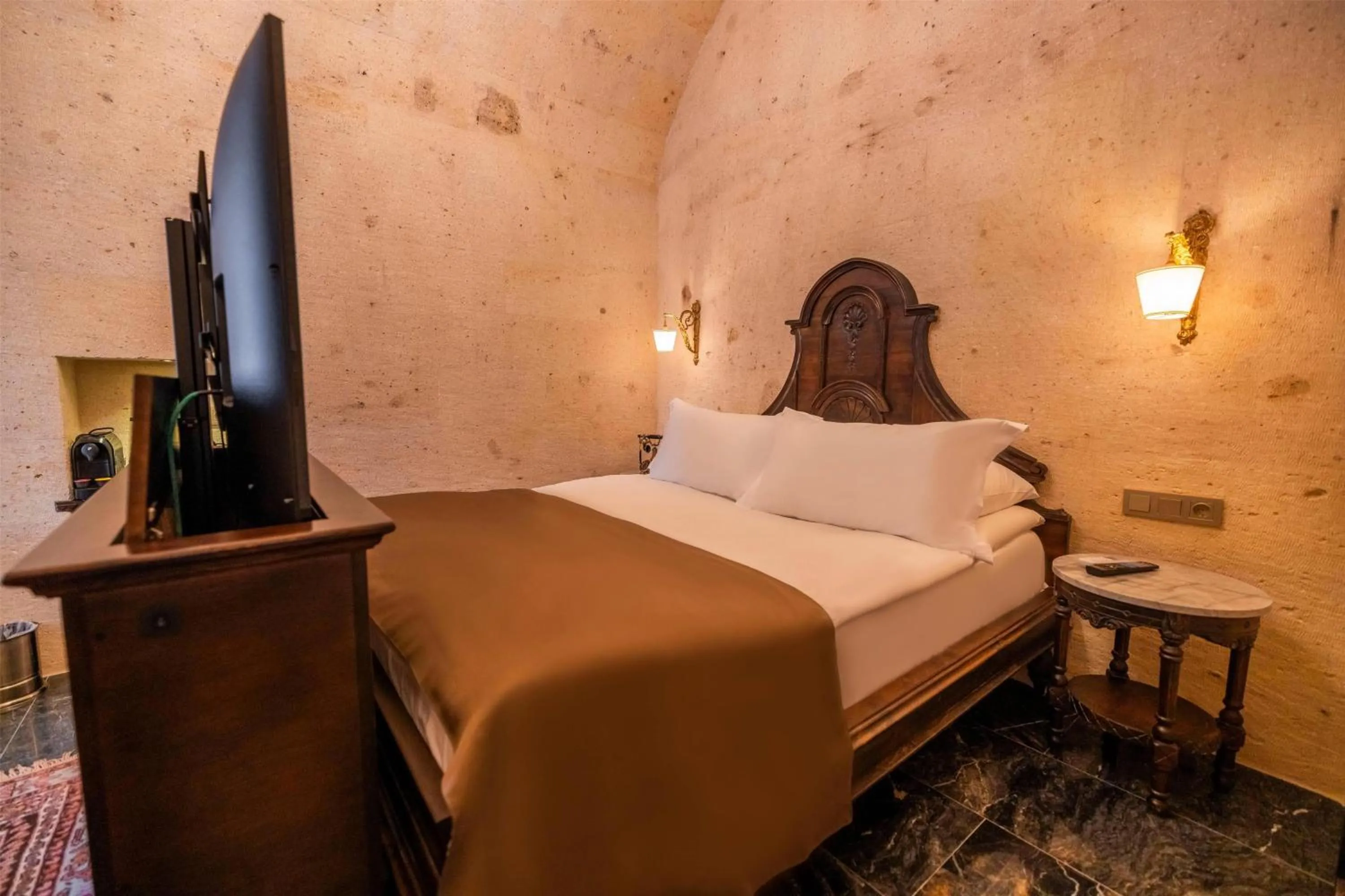 Photo of the whole room, Bed in Signature Cave Cappadocia, Trademark Collection by Wyndham