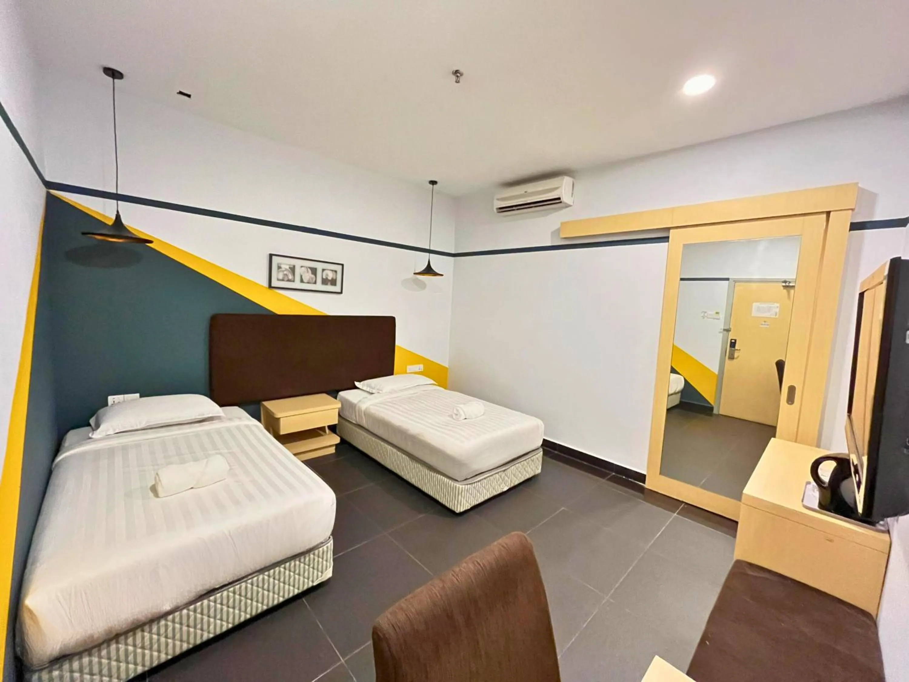 Bedroom, Bed in Sky Hotel Selayang