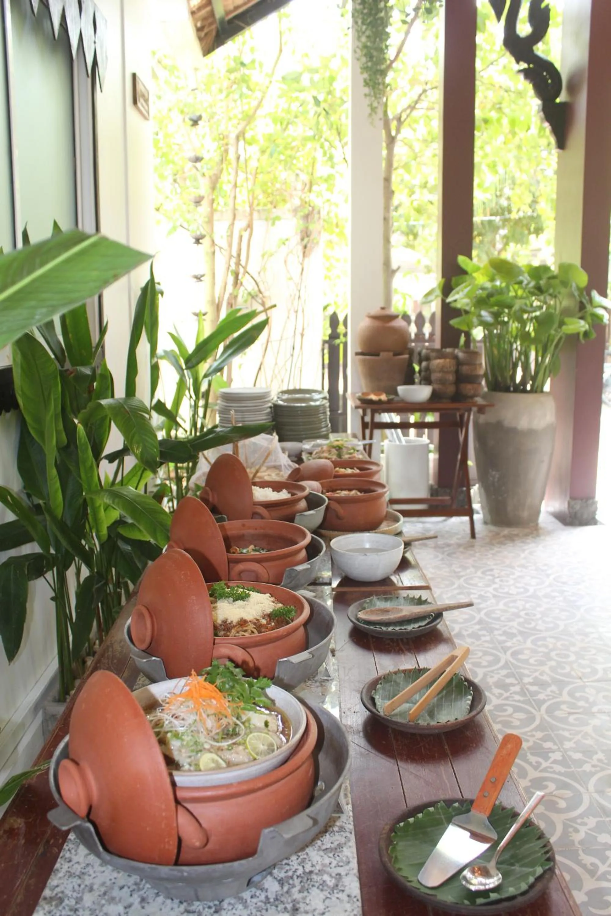 Food and drinks in Moringa Tree Maison