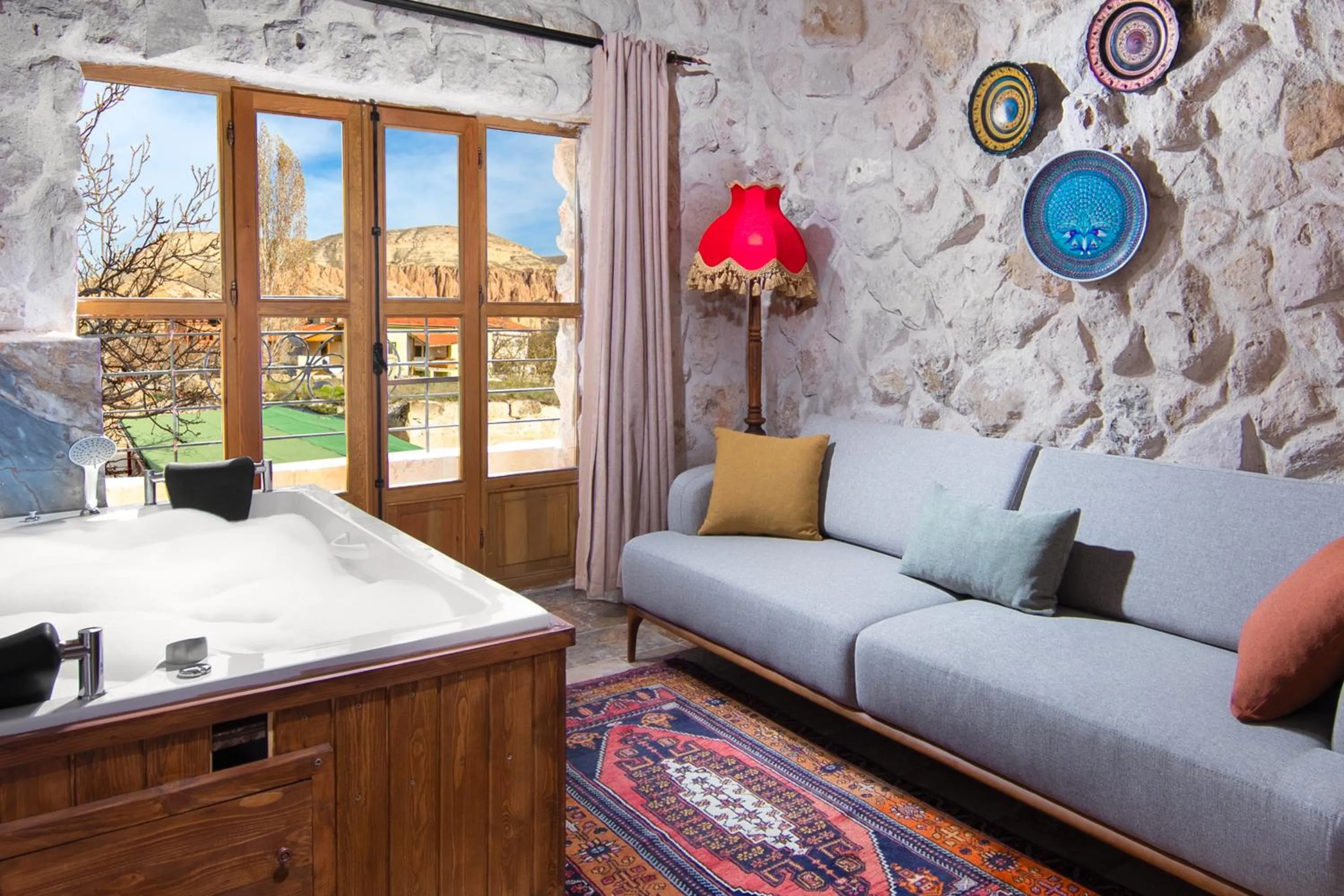 Hot Tub in Cappadocia Cavusin Stone House