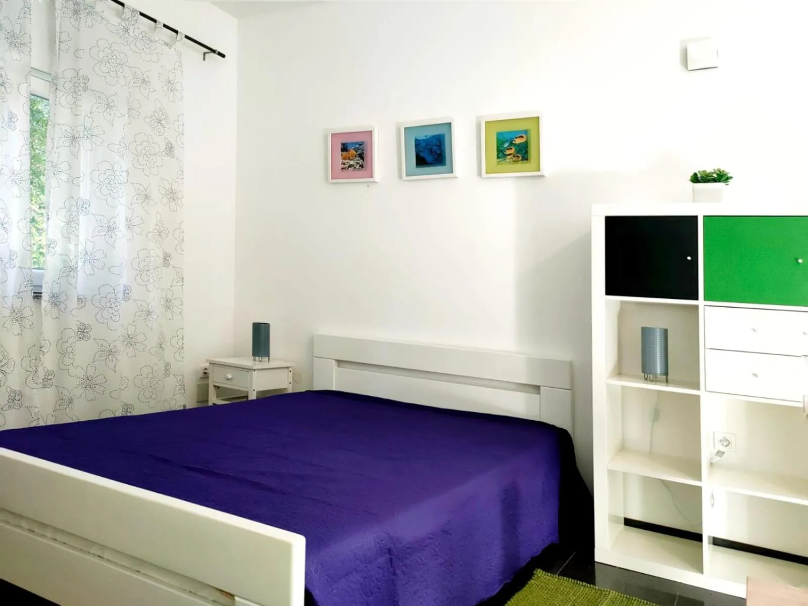 Bed in Rafael Apartments