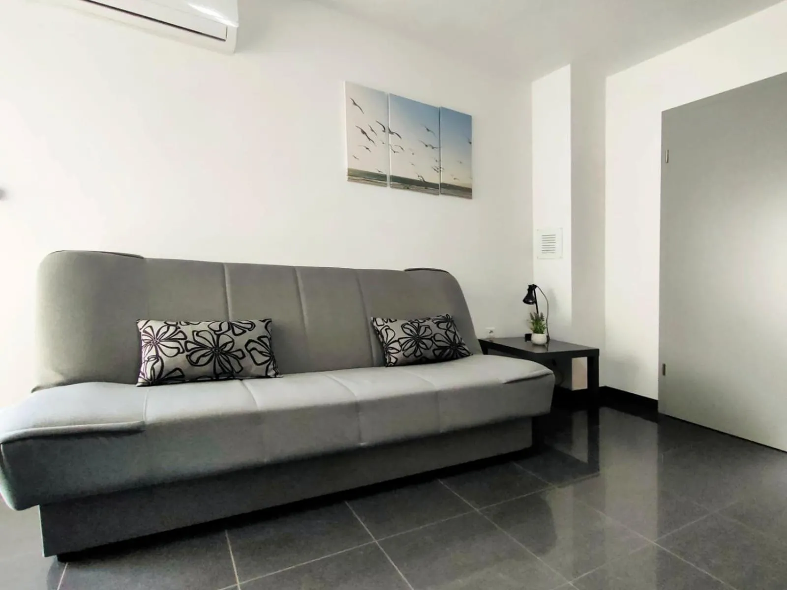 Rafael Apartments